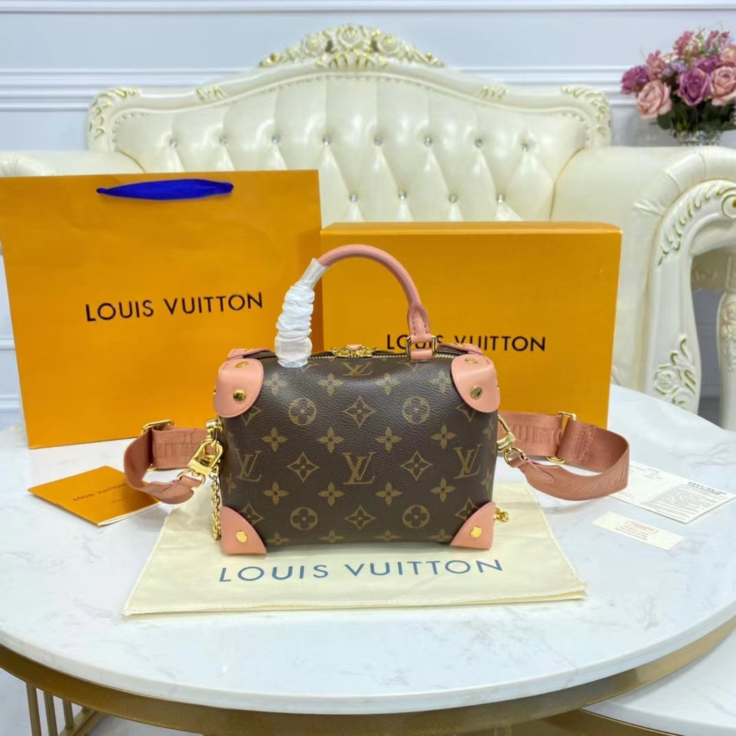 [TOP] Louis Vuitton LV L*V Petite Malle Souple Monogram Bag 20x14x7.5 CM- Peach