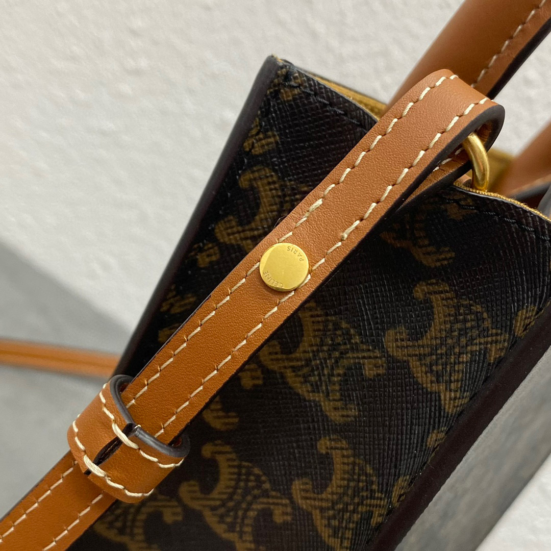 [TOP] CELINE Triomphe Tote Mini 17 x 20 x 6cm - Monogram