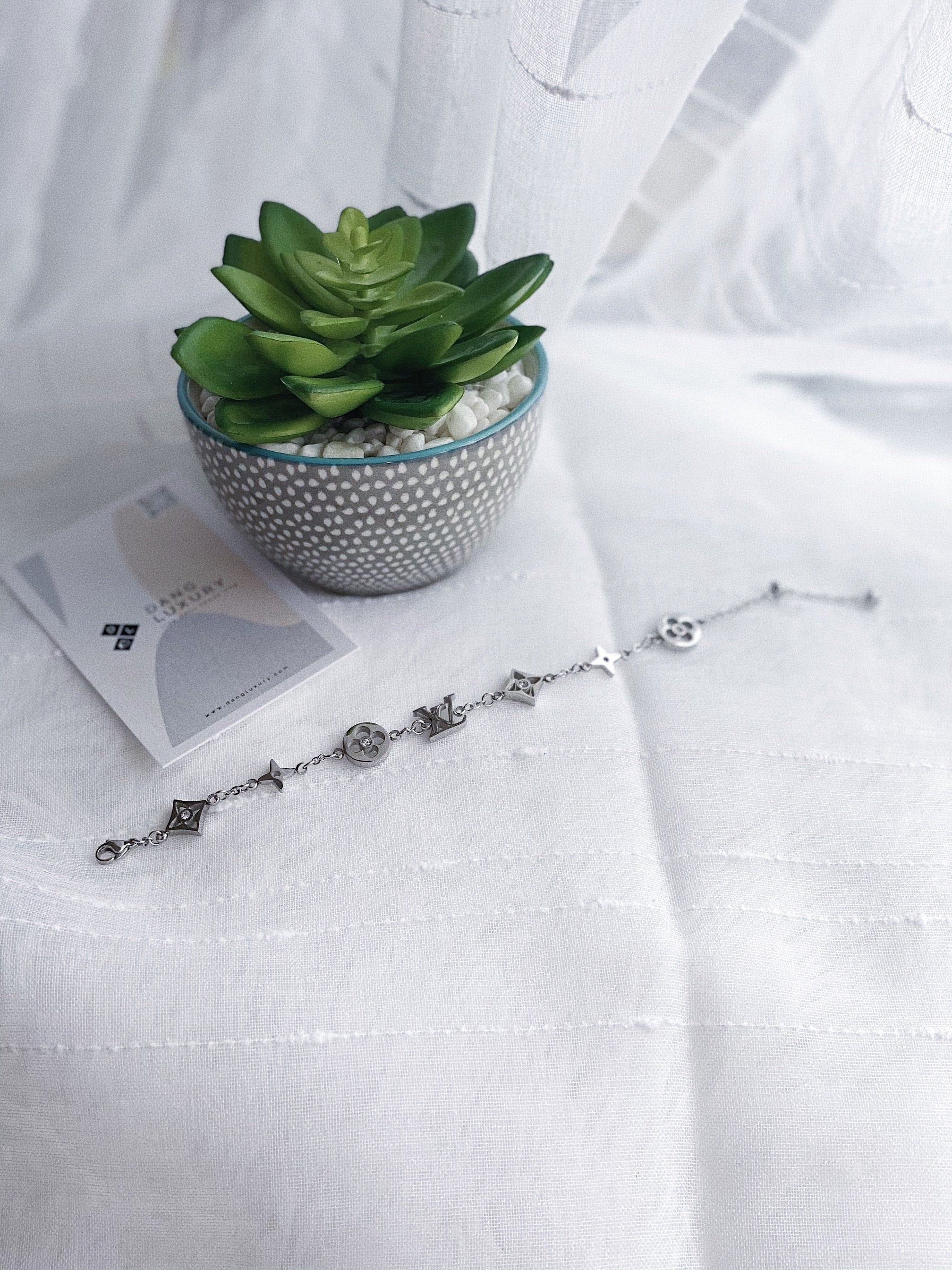 [TOP] Louis Vuitton LV Bracelets - Silver