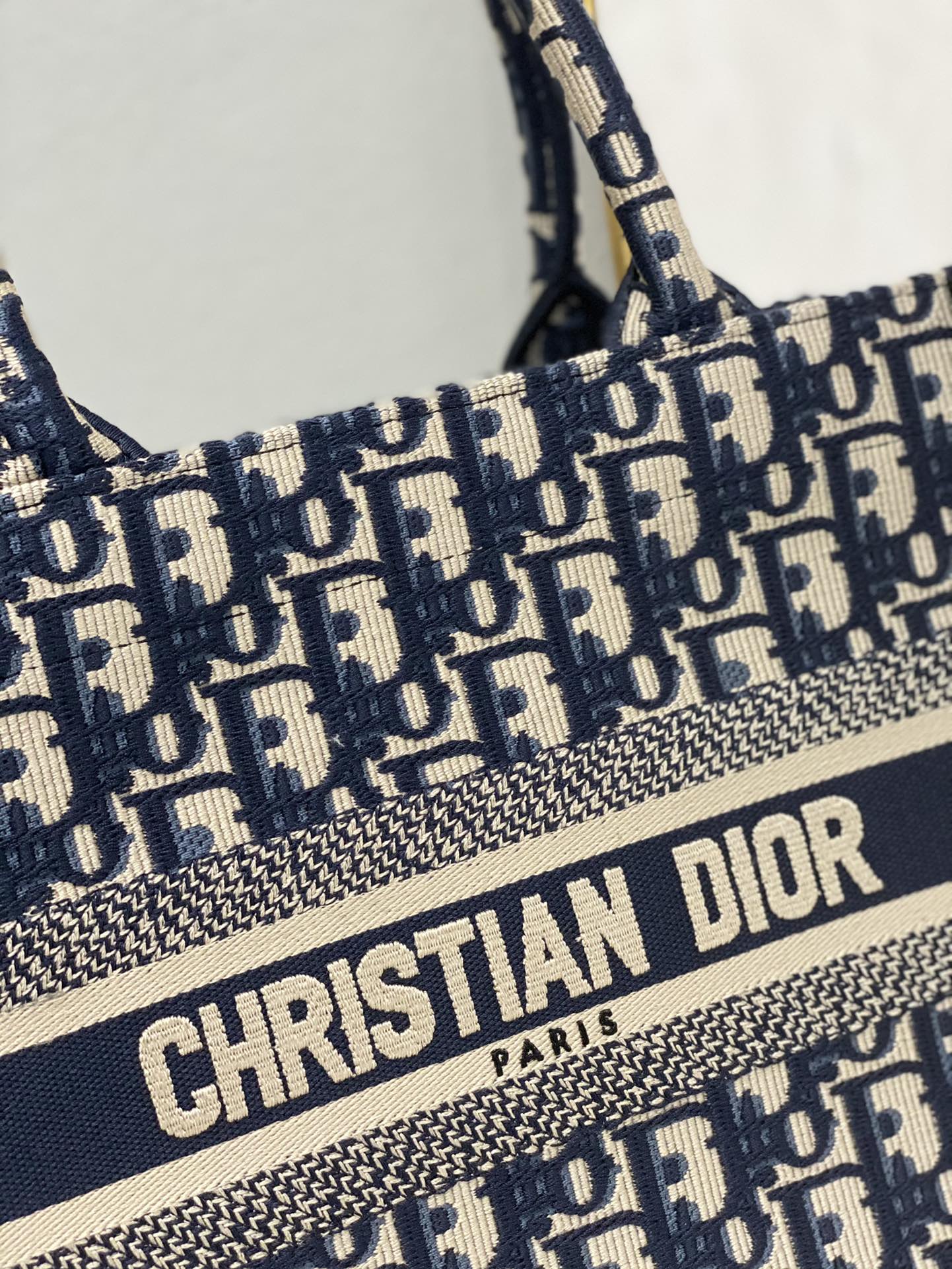[TOP] Christian Dior Book Tote Bag Embroidery Small 21.5cm - Blue