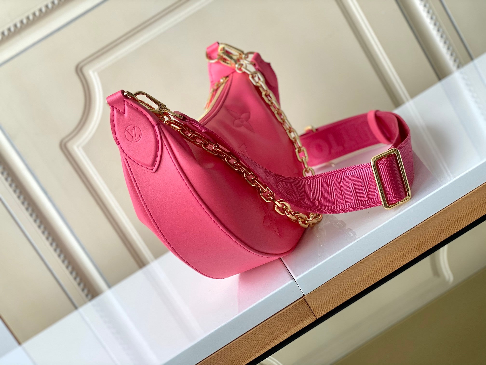 [TOP] Louis Vuitton LV Over The Moon Bag 27*16*7cm - Pink