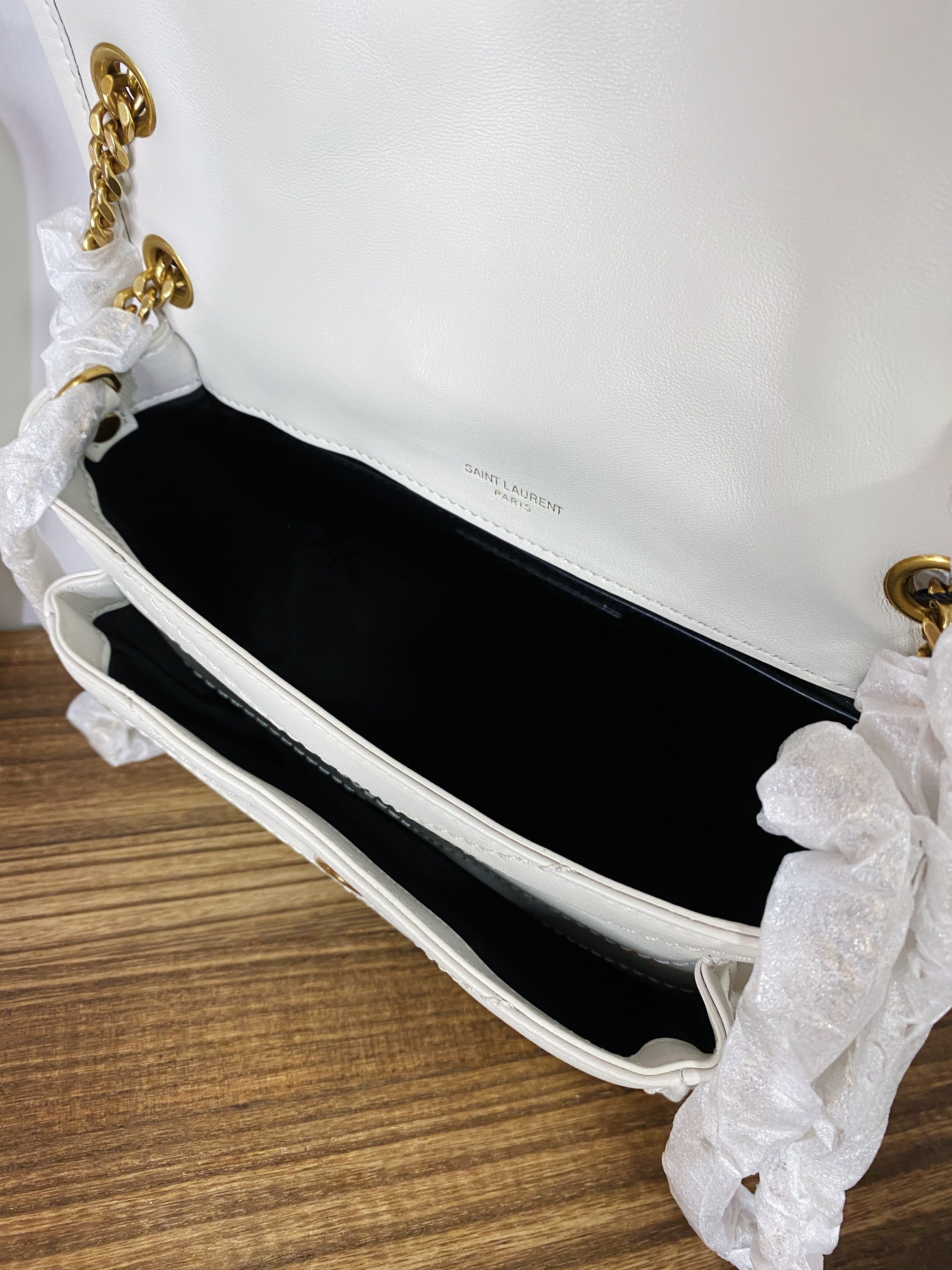 [TOP] Yves Saint Laurent YSL Nikki Small - OFF WHITE