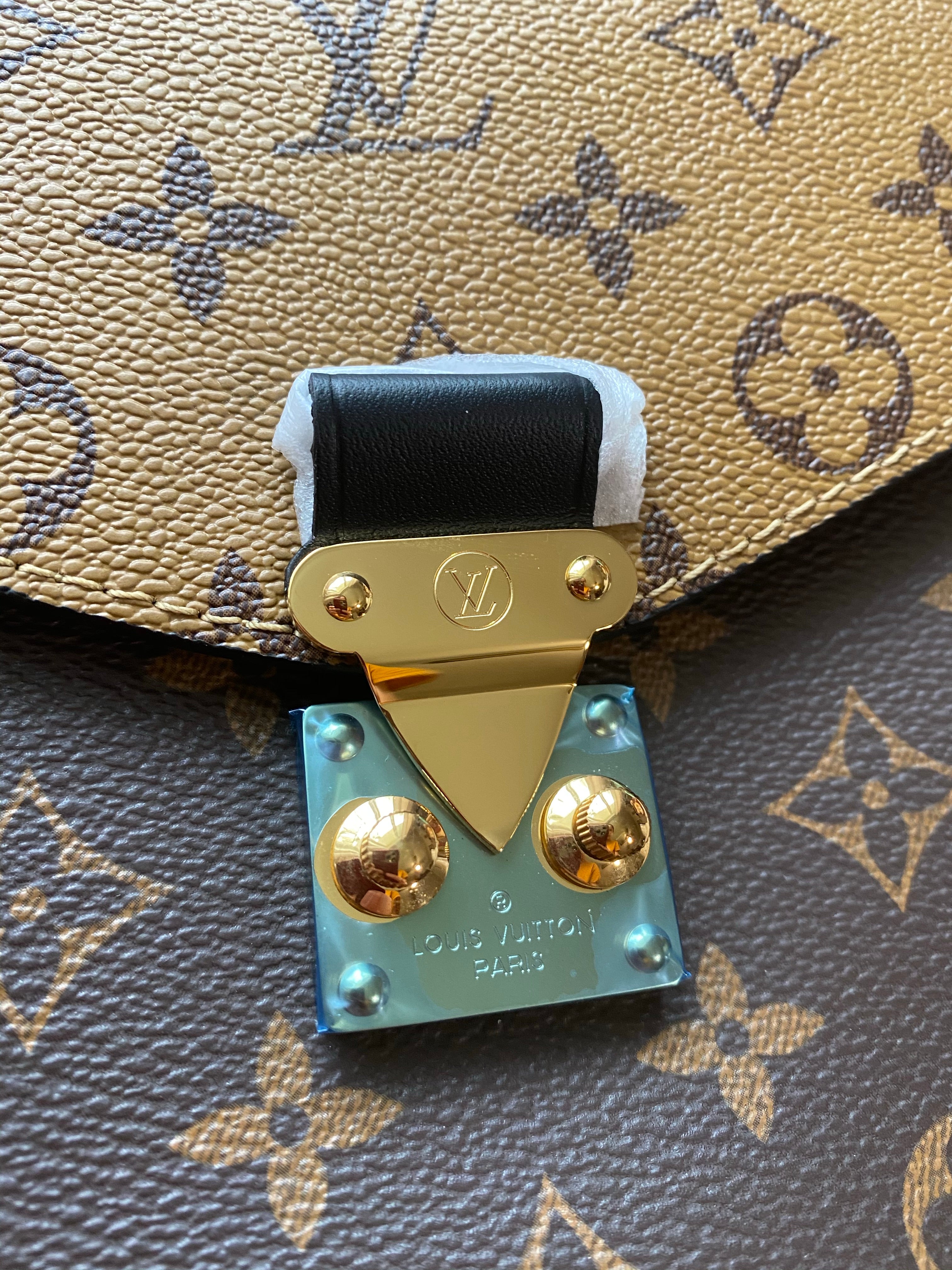 [TOP] Louis Vuitton LV Pochette Metis Reverse Monogram Canvas Bag 25X19X7cm