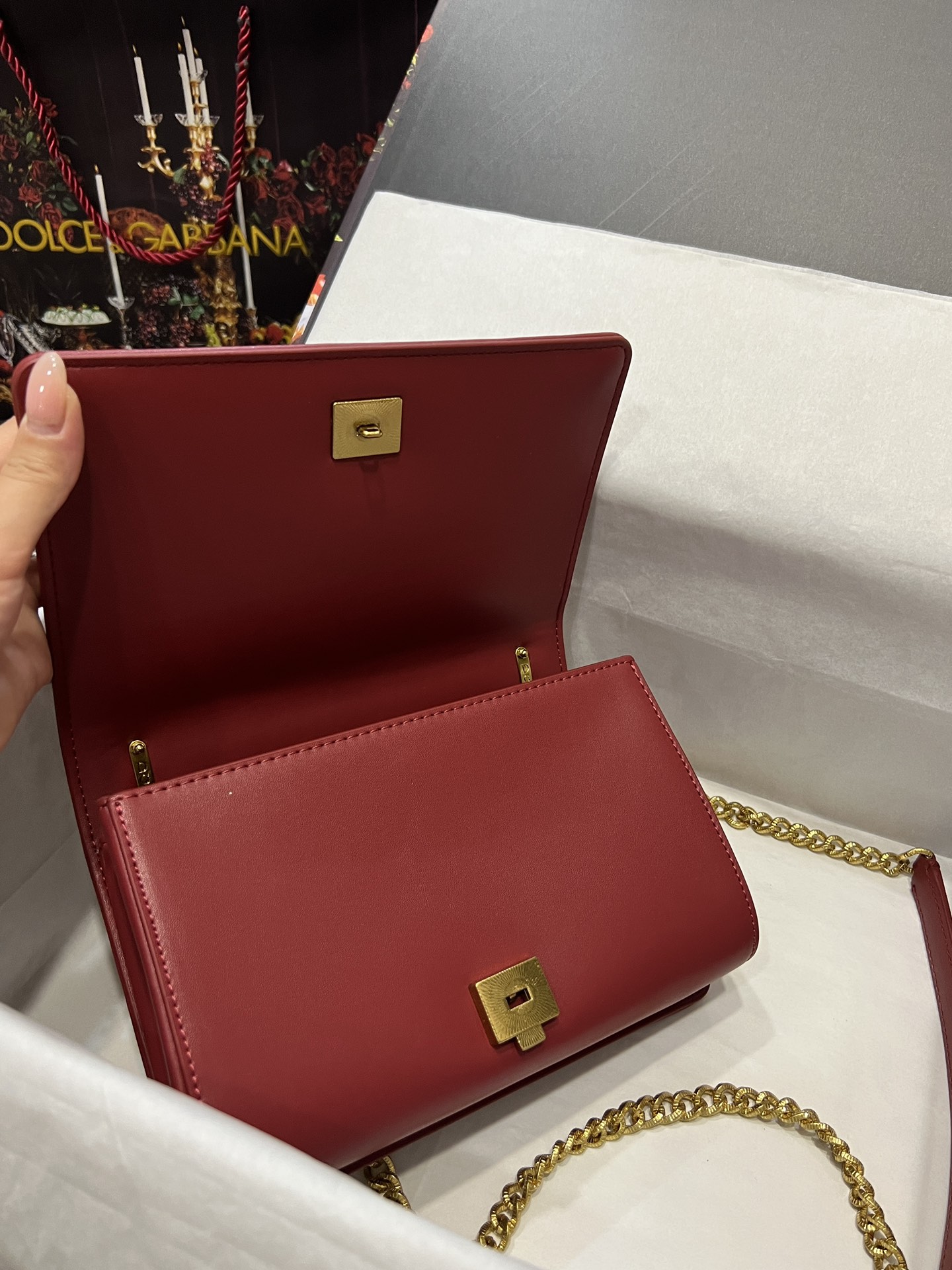 [TOP] Dolce & Gabbana D&G Nappa Leather Devotion Bag 21cm/26cm - Red