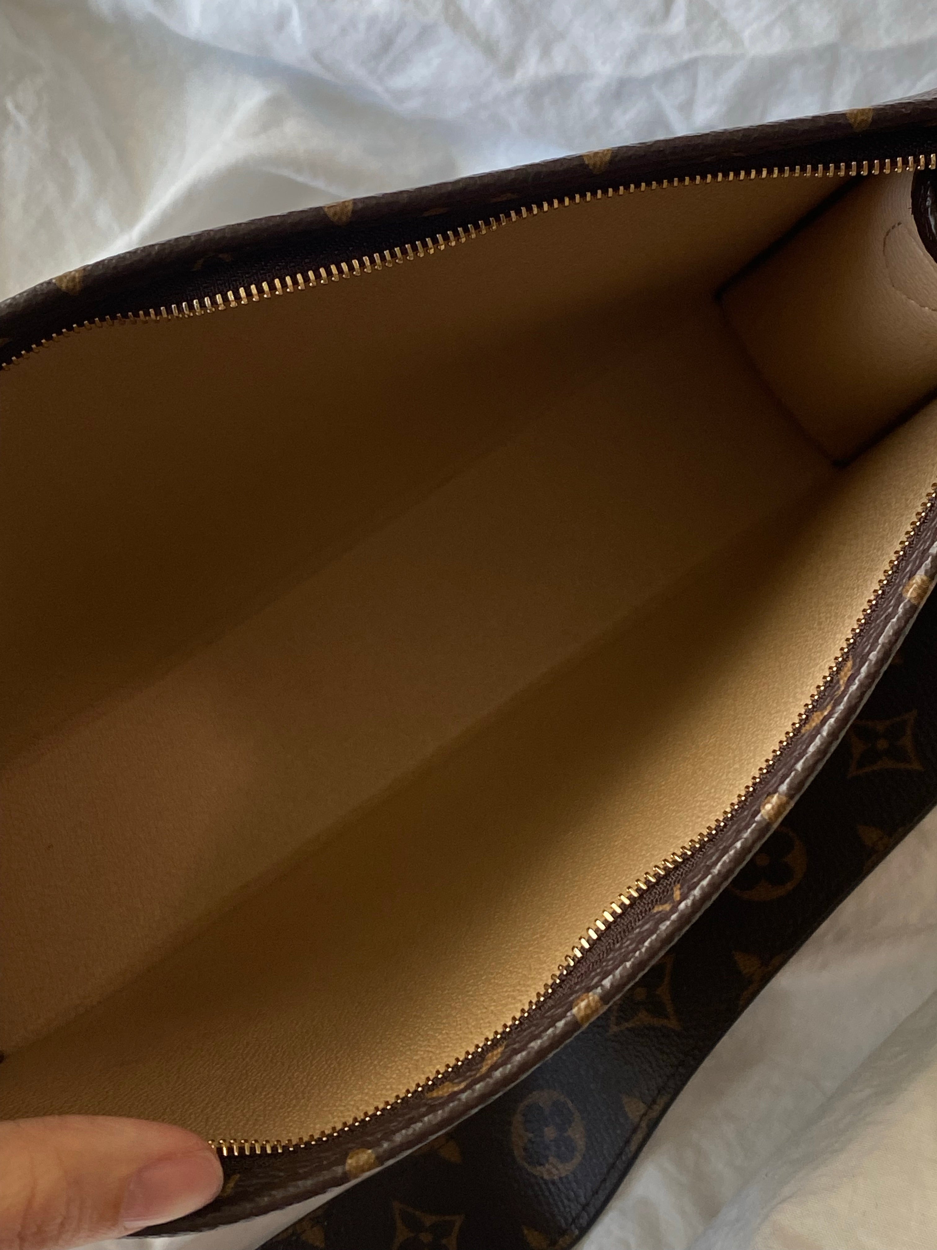 [TOP] Louis Vuitton LV  Toilery Pouch With Chain and Shoulder Strap 26cm -Brown