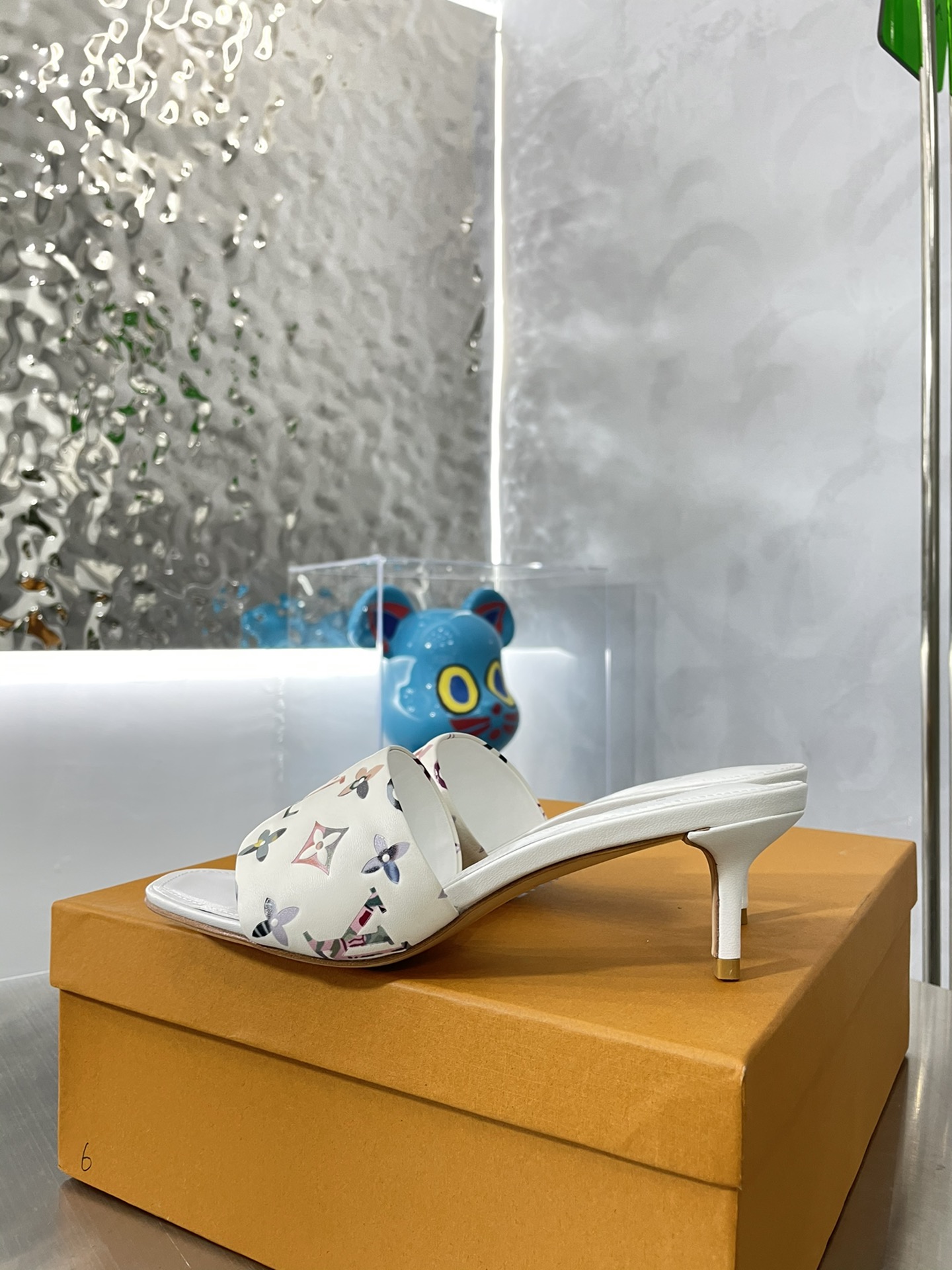 [TOP] Louis Vuitton LV Monogram High Heels - 4 Color