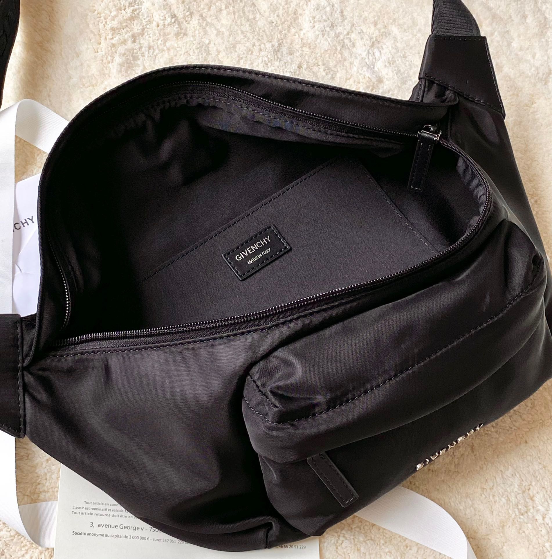 [TOP] GIVENCHY Cross Body Bag 37*18*4- Black