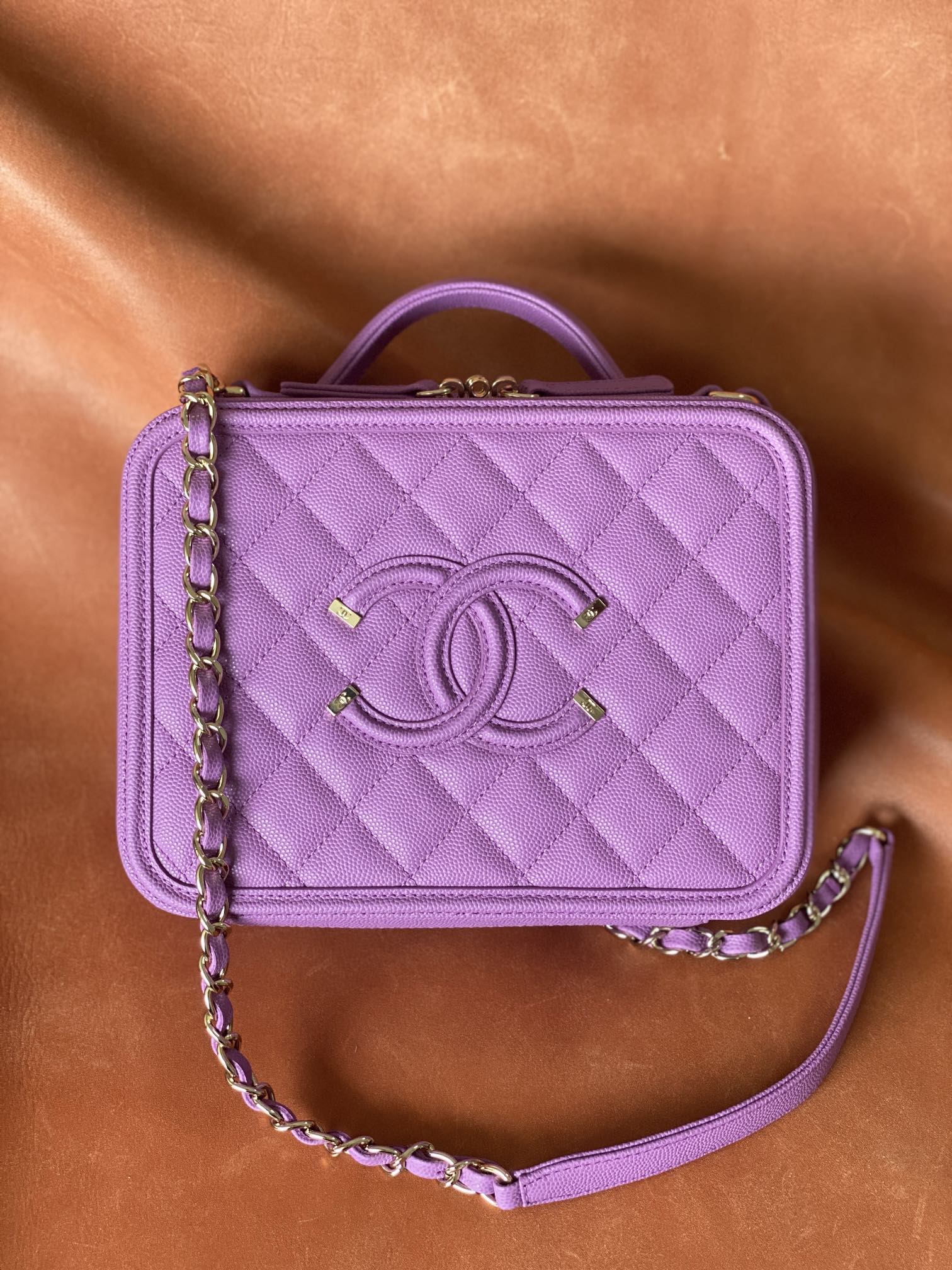 [TOP] CHANEL Vanity Case Medium - Purple