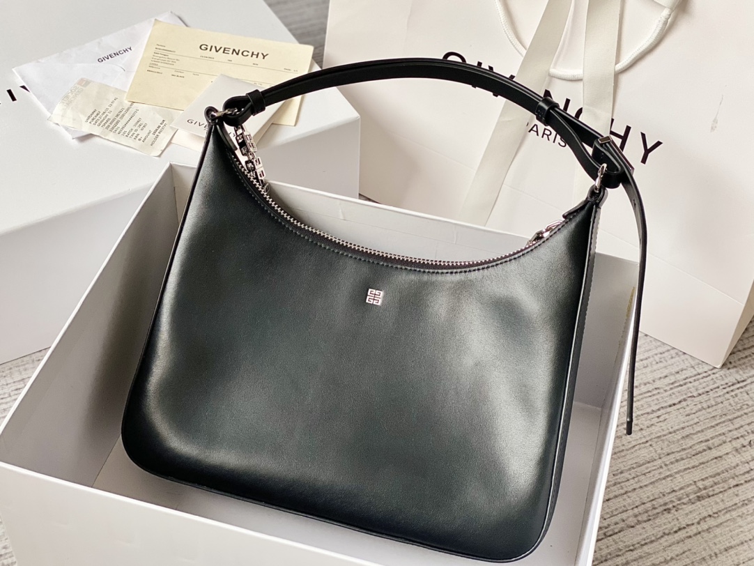 [Top] GIVENCHY Moon Cut Underarm Bag 25*7*12cm/30*8*20cm - Black