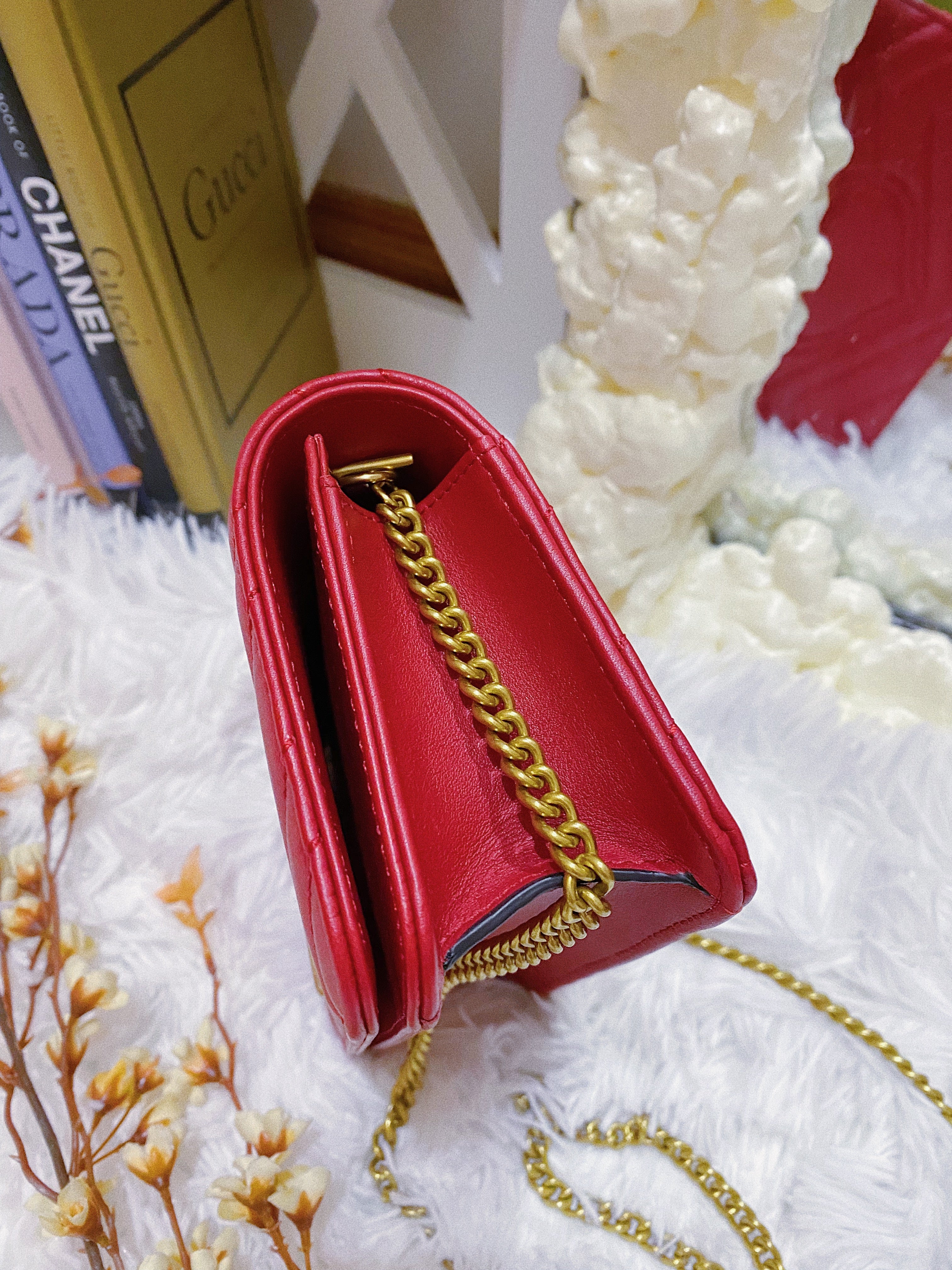 [TOP] GUCCI Marmont Shoulder Clutch- Red