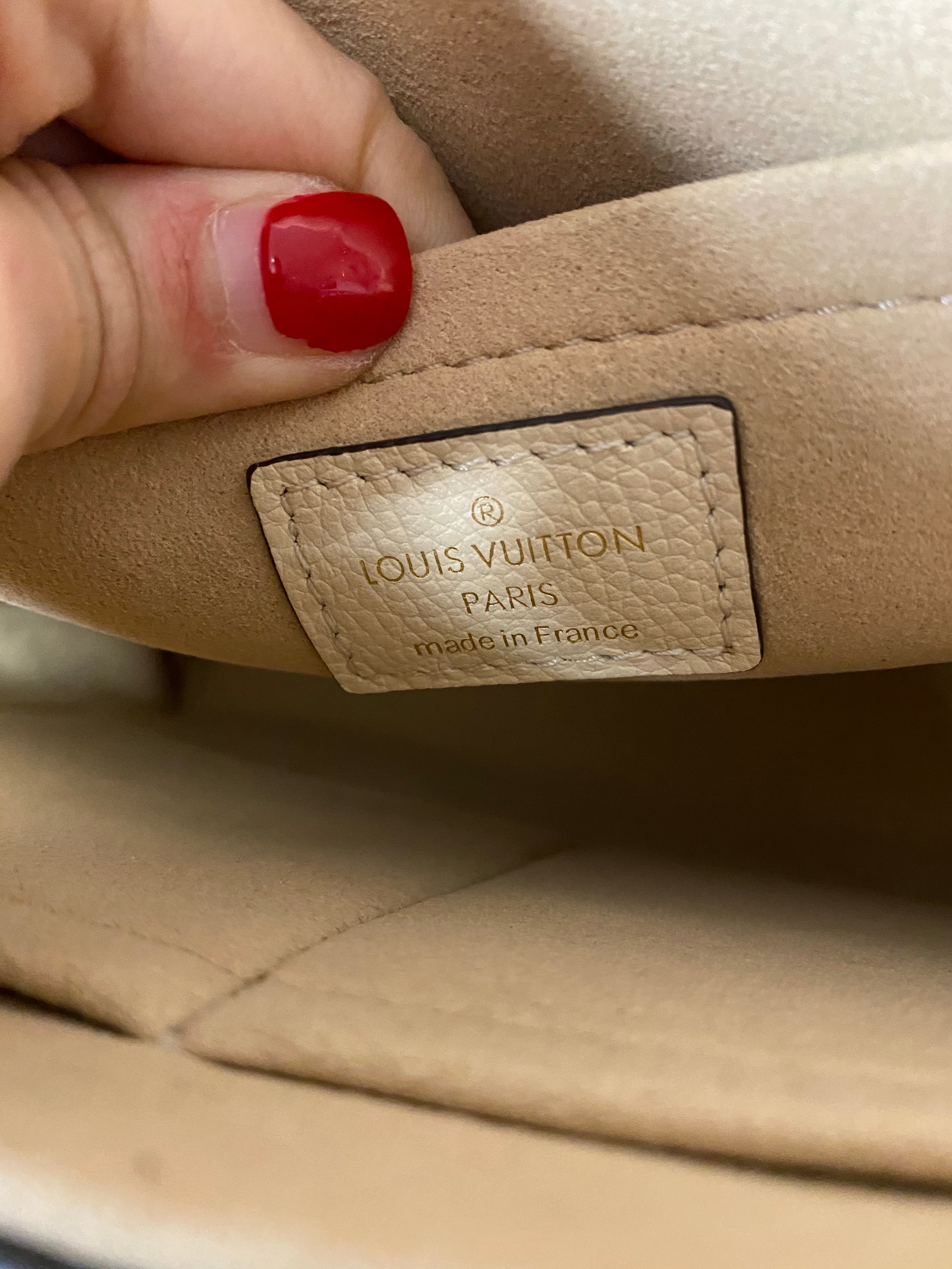 [TOP] Louis Vuitton LV Marignan Handbag 28 x 21 x 9cm - WHITE