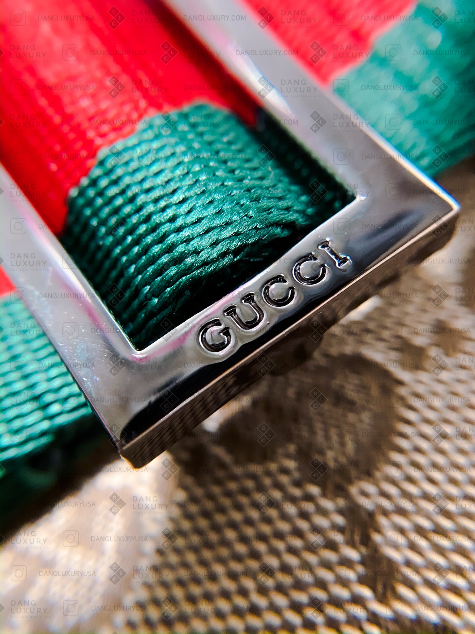 [TOP] GUCCI Supreme Messenger Shoulder Bag