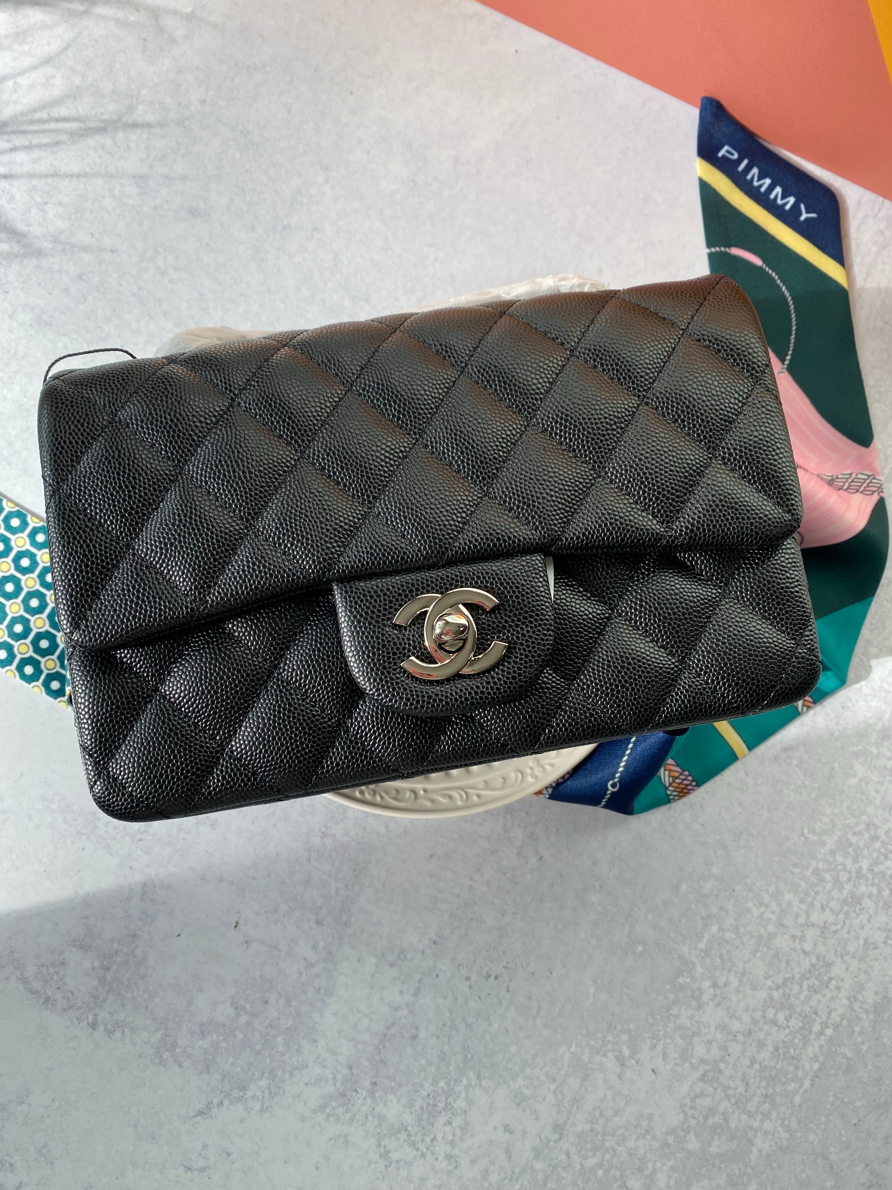 [TOP] CHANEL Classic Flap Bag Caviar Mini 20cm - Black & SHW