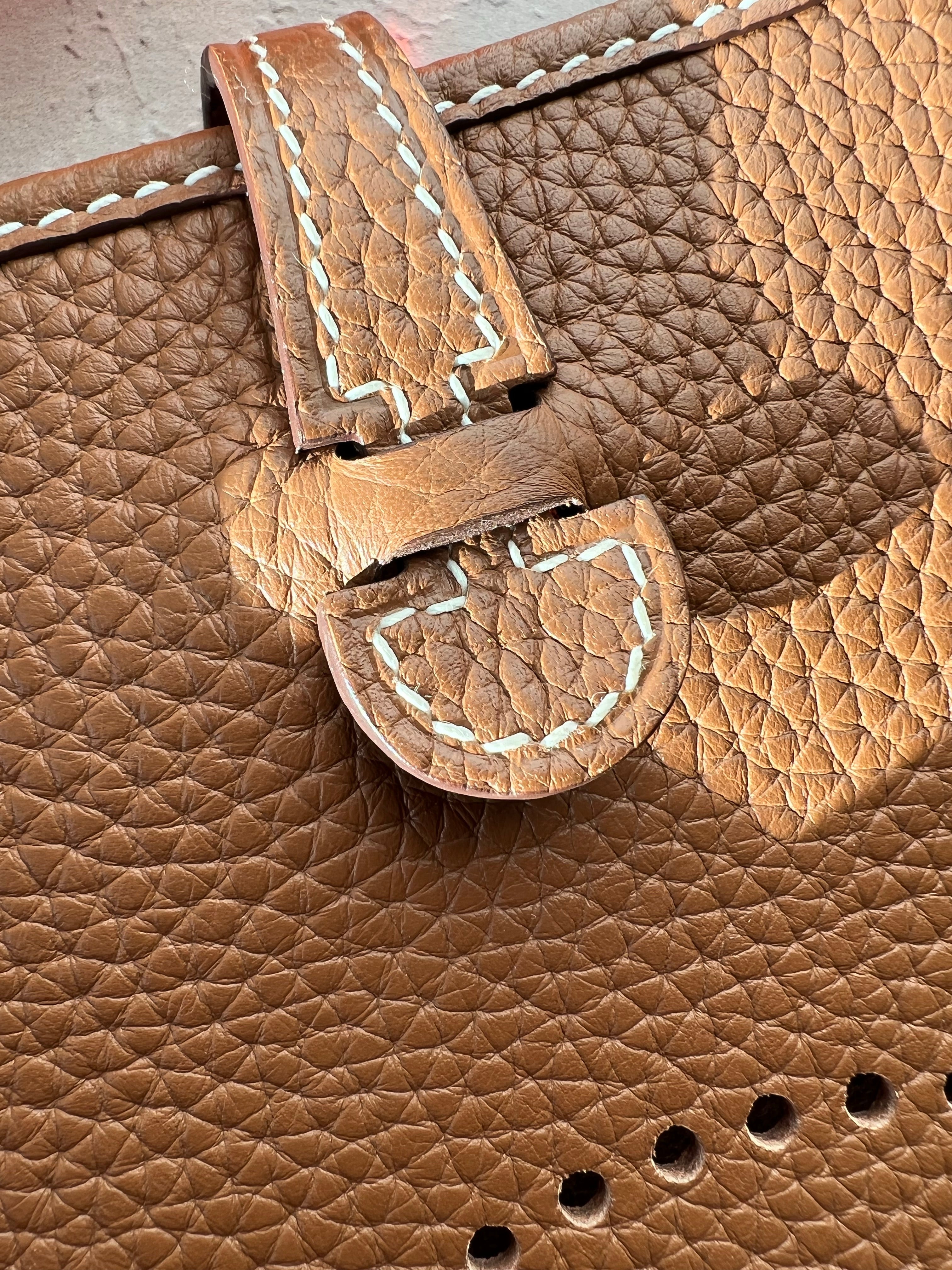 [TOP] HERMES Evelyne Bag 16cm - Gold