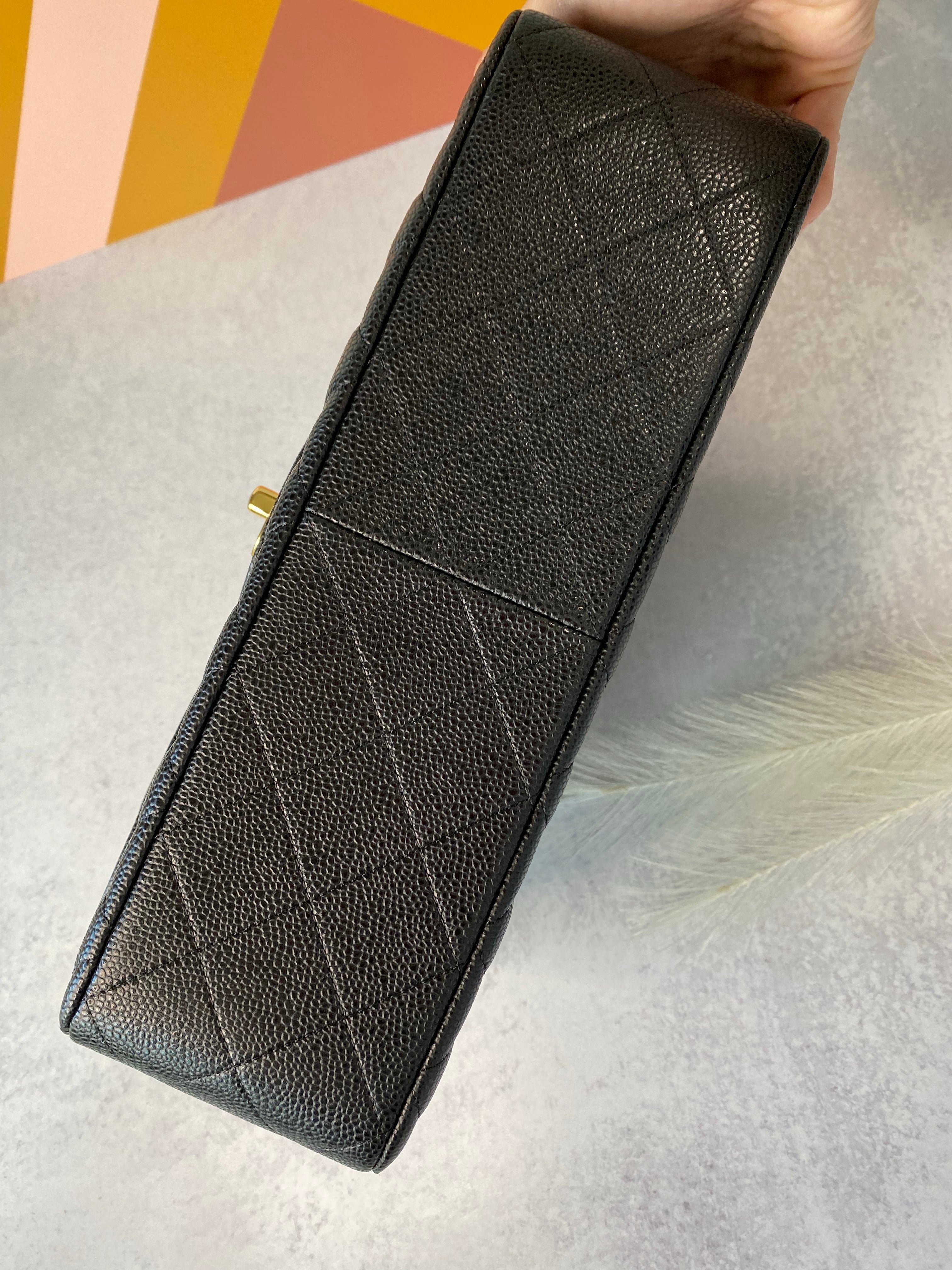 [TOP] CHANEL Classic Flap Bag Caviar Jumbo 30cm - Black & GHW