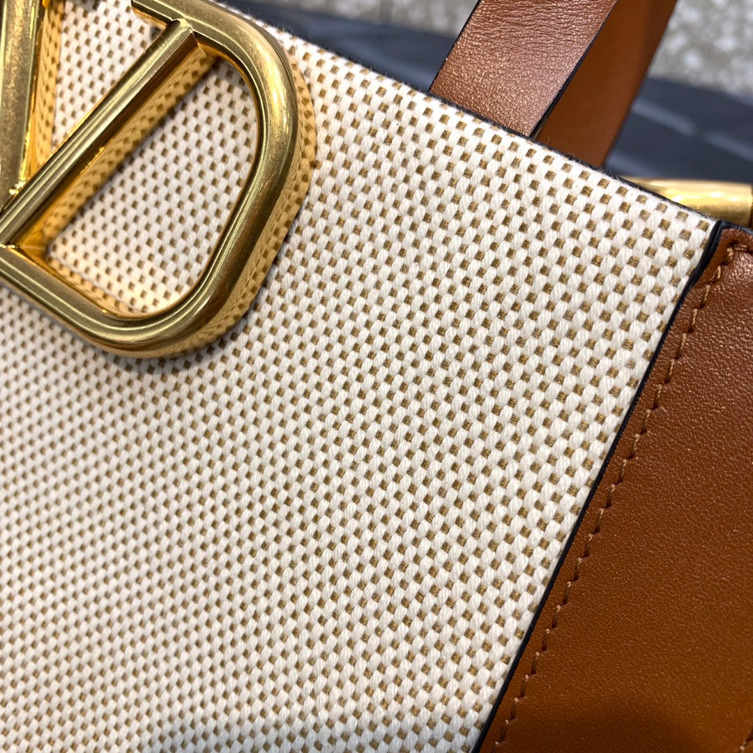 [TOP] VALENTINO VLogo Small Tote Bag - Brown