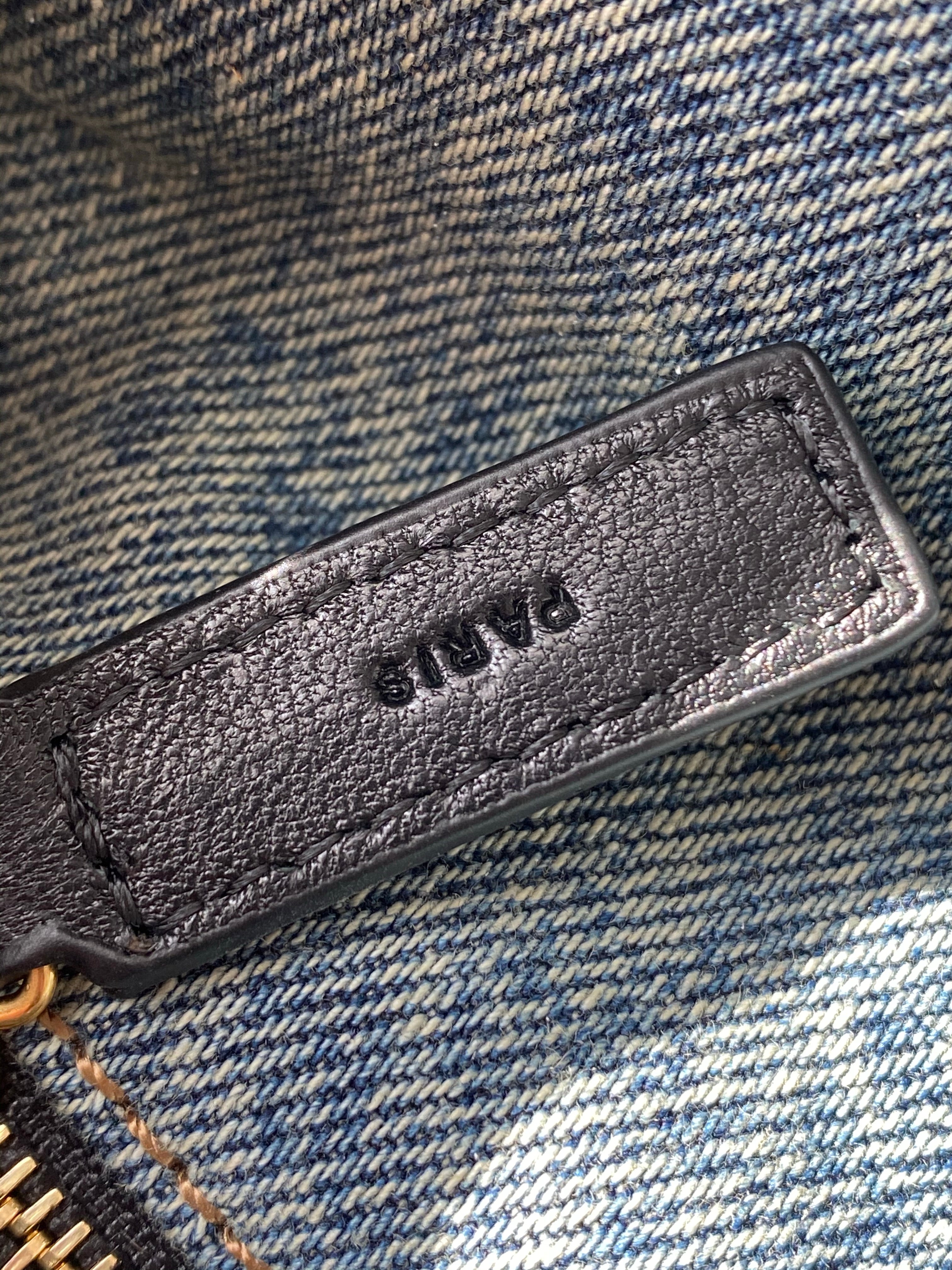 [TOP] Yves Saint Laurent YSL Loulou Small Denim Puffer Bag