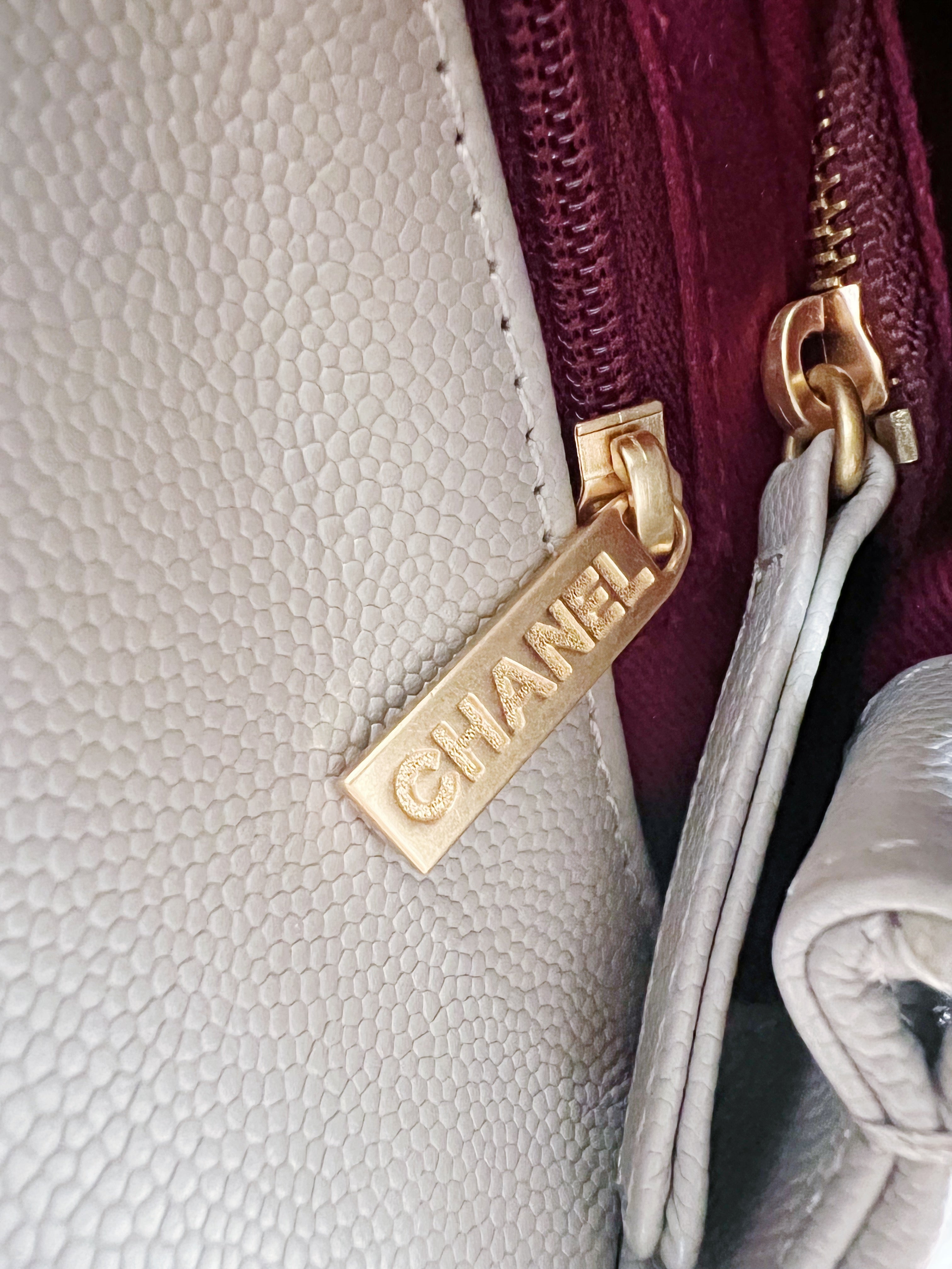 [TOP] Chanel Top Handle Medium Bag 18x29X12CM - Grey & GHW