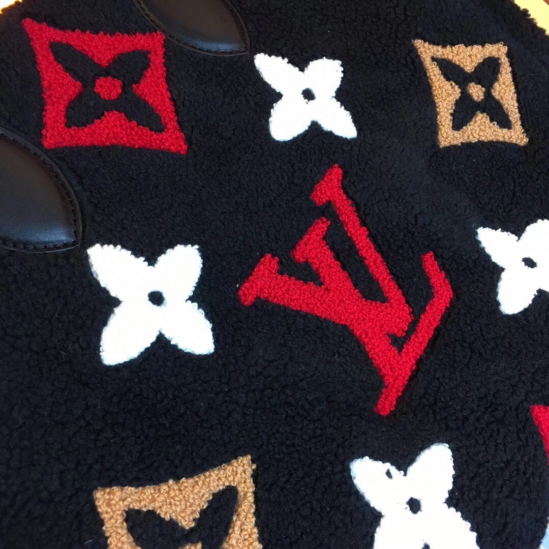 [TOP] Louis Vuitton LV Teddy On The Go Bag  41x34x19cm-Black