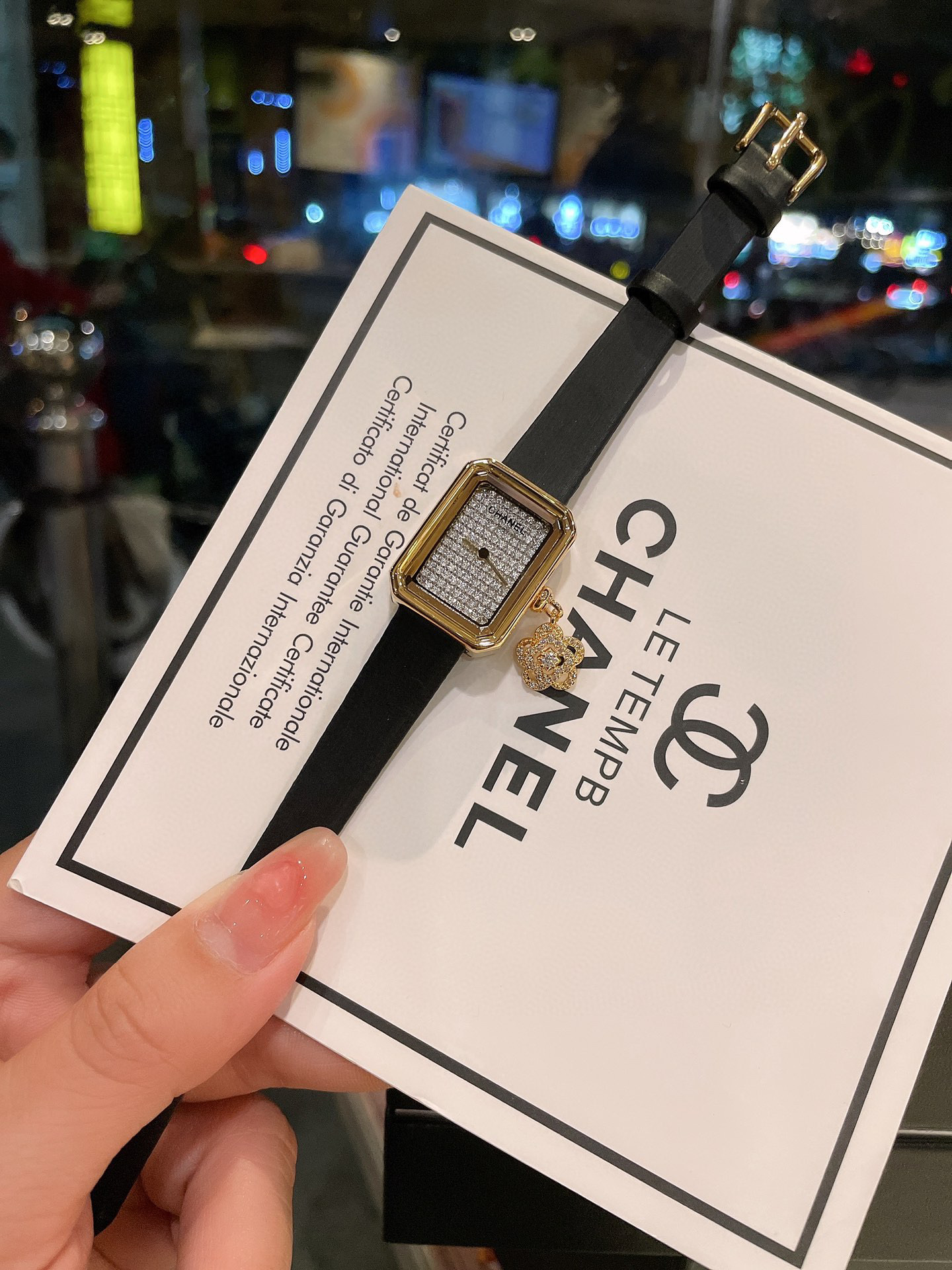 [TOP] CHANEL Premiere Extraitde Camelia Watch - Gold/White Gold