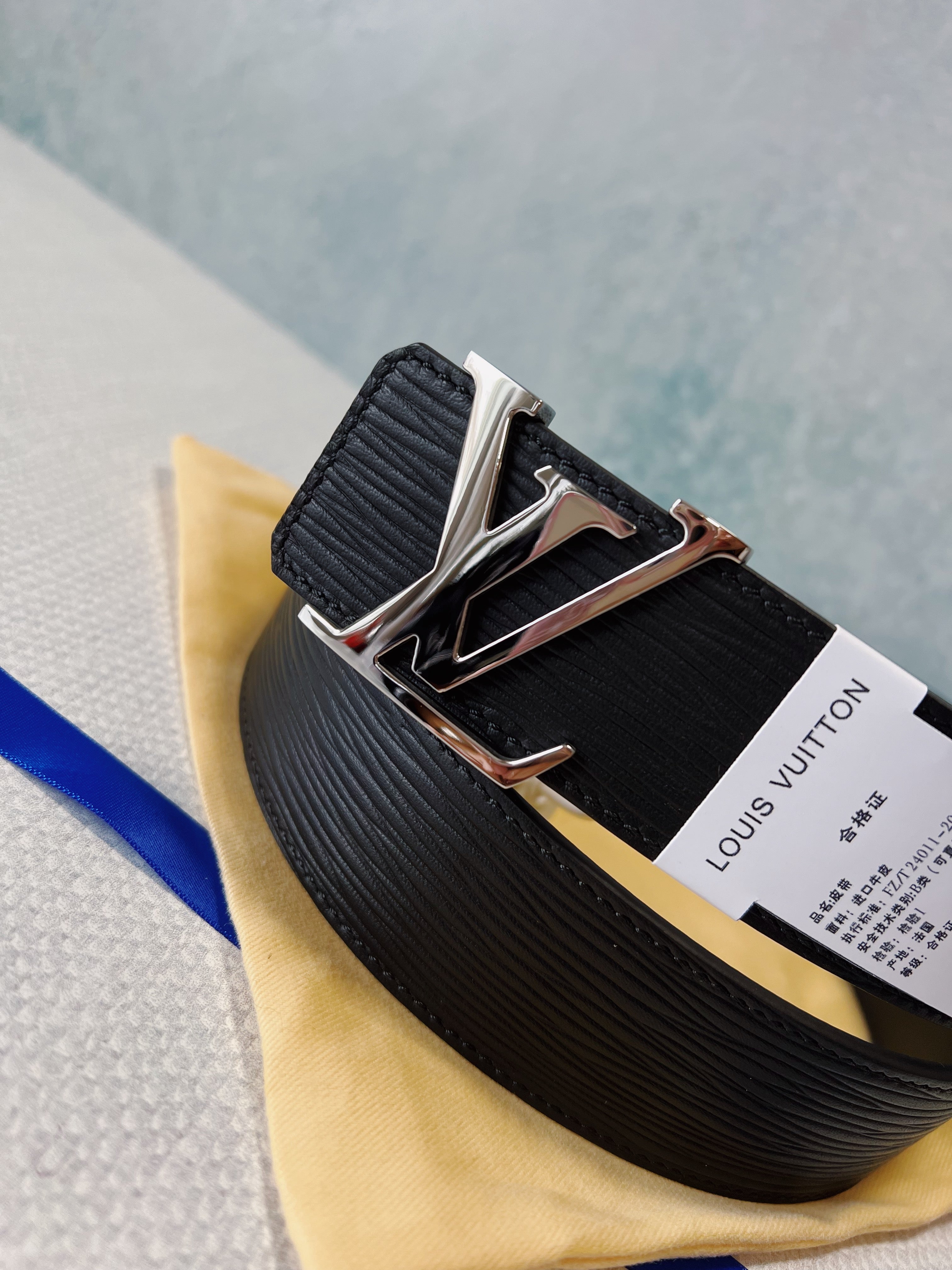 [TOP] Louis Vuitton LV L*V Epi Leather Belt - Black w SHW