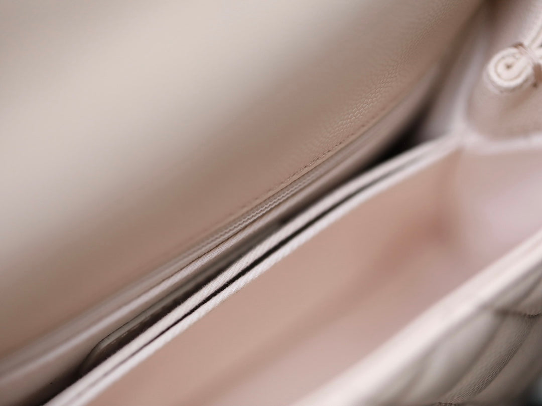 [TOP] CHANEL CoCo Handle Bag Small 19cm - Light Pink & GHW