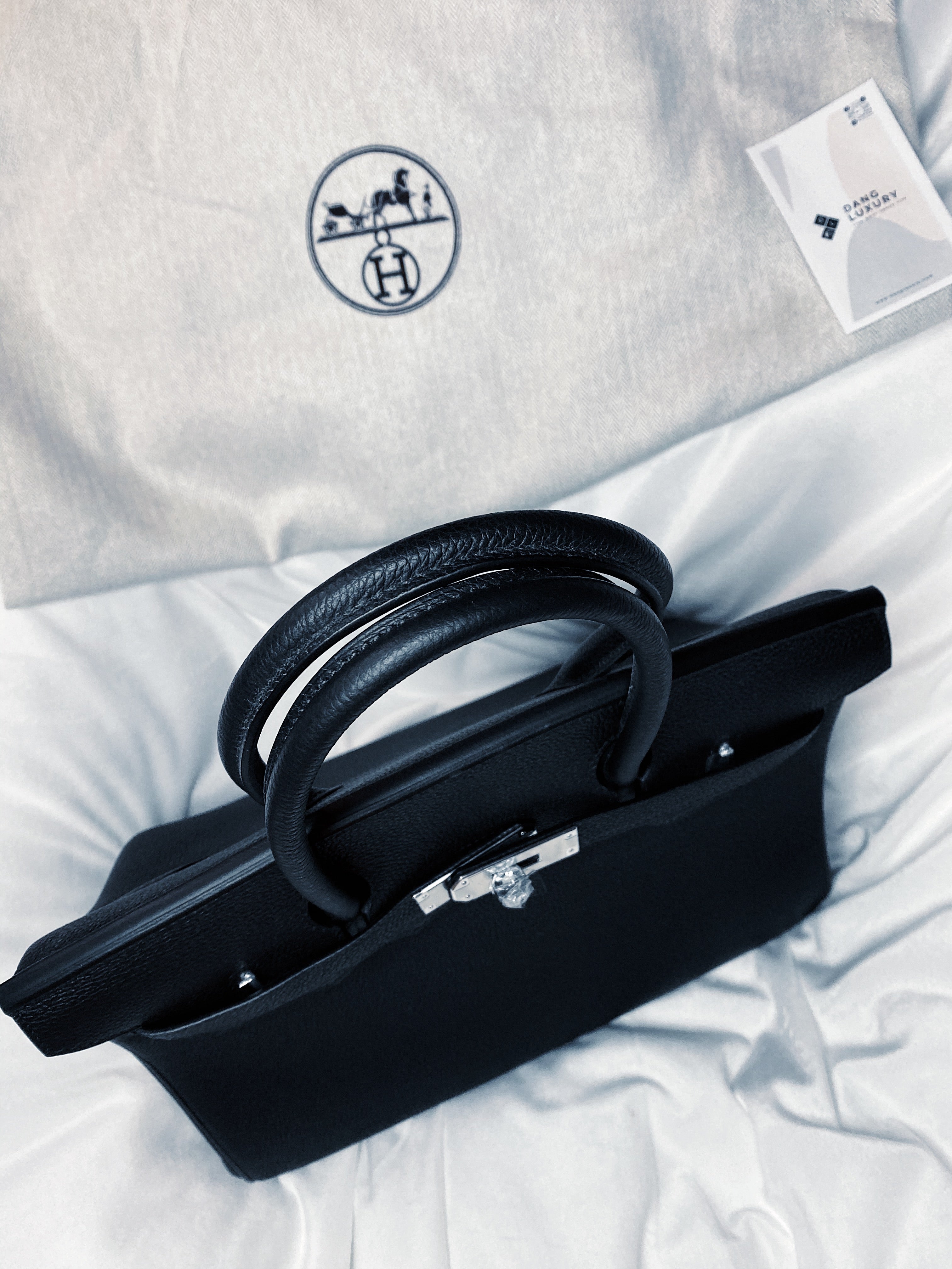 [TOP] HERMES Birkin Togo Leather 30cm - Black & SHW