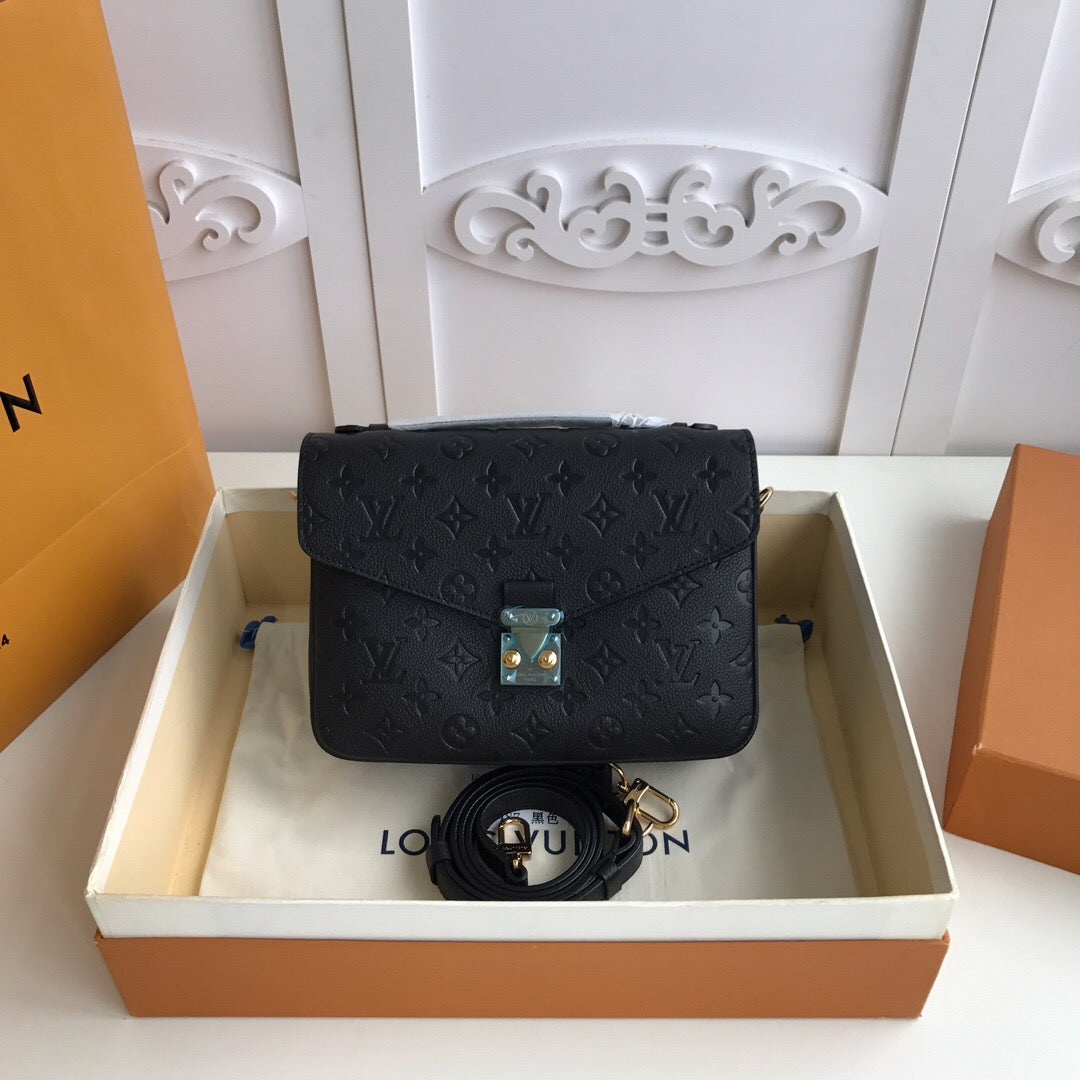 [TOP] Louis Vuitton LV £V Empreinte Pochette Metis 25X19X7cm - Black