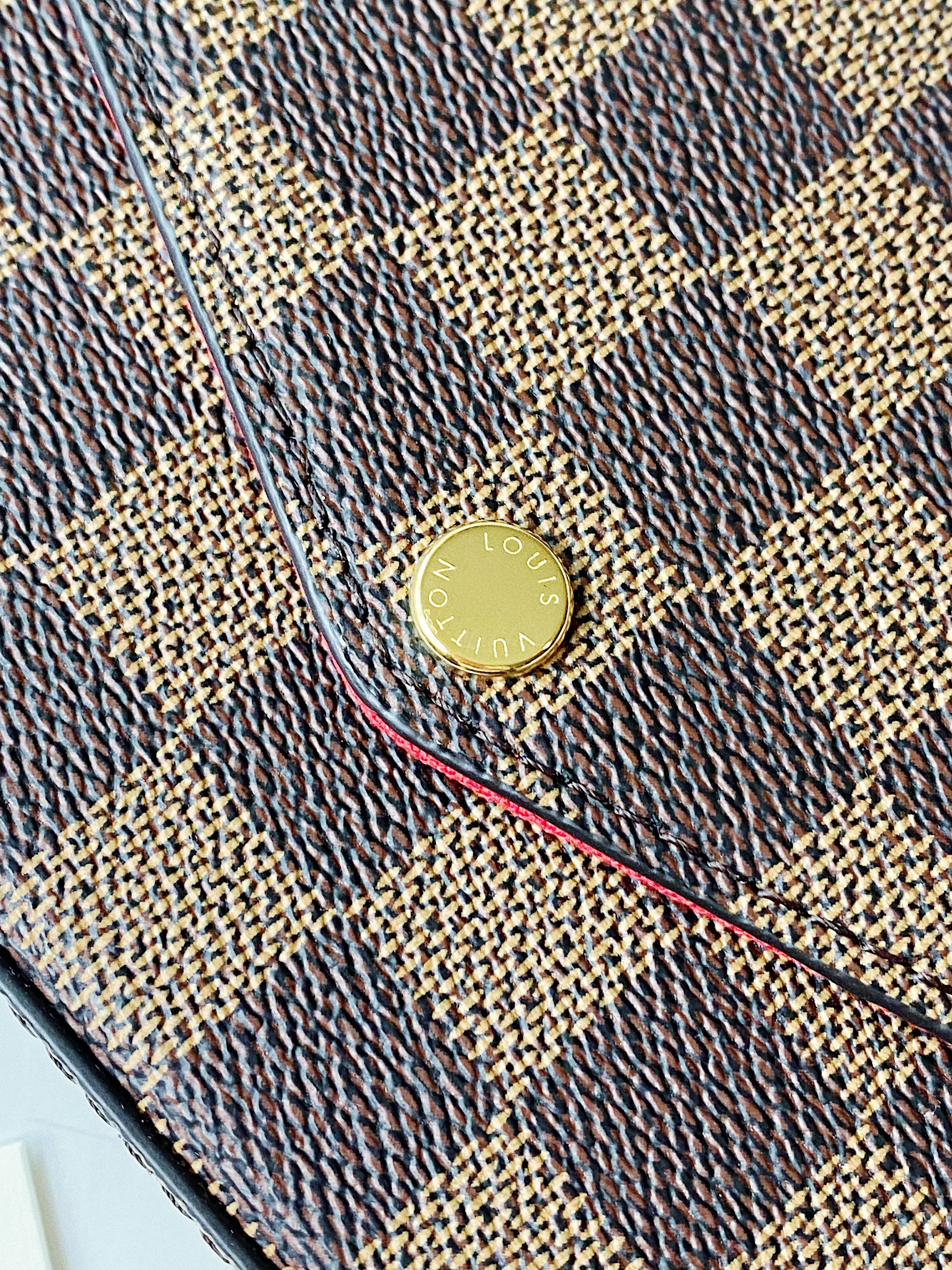 [TOP] Louis Vuitton LV £V Felicie Damier Ebene Bag 21X12X3cm - Red