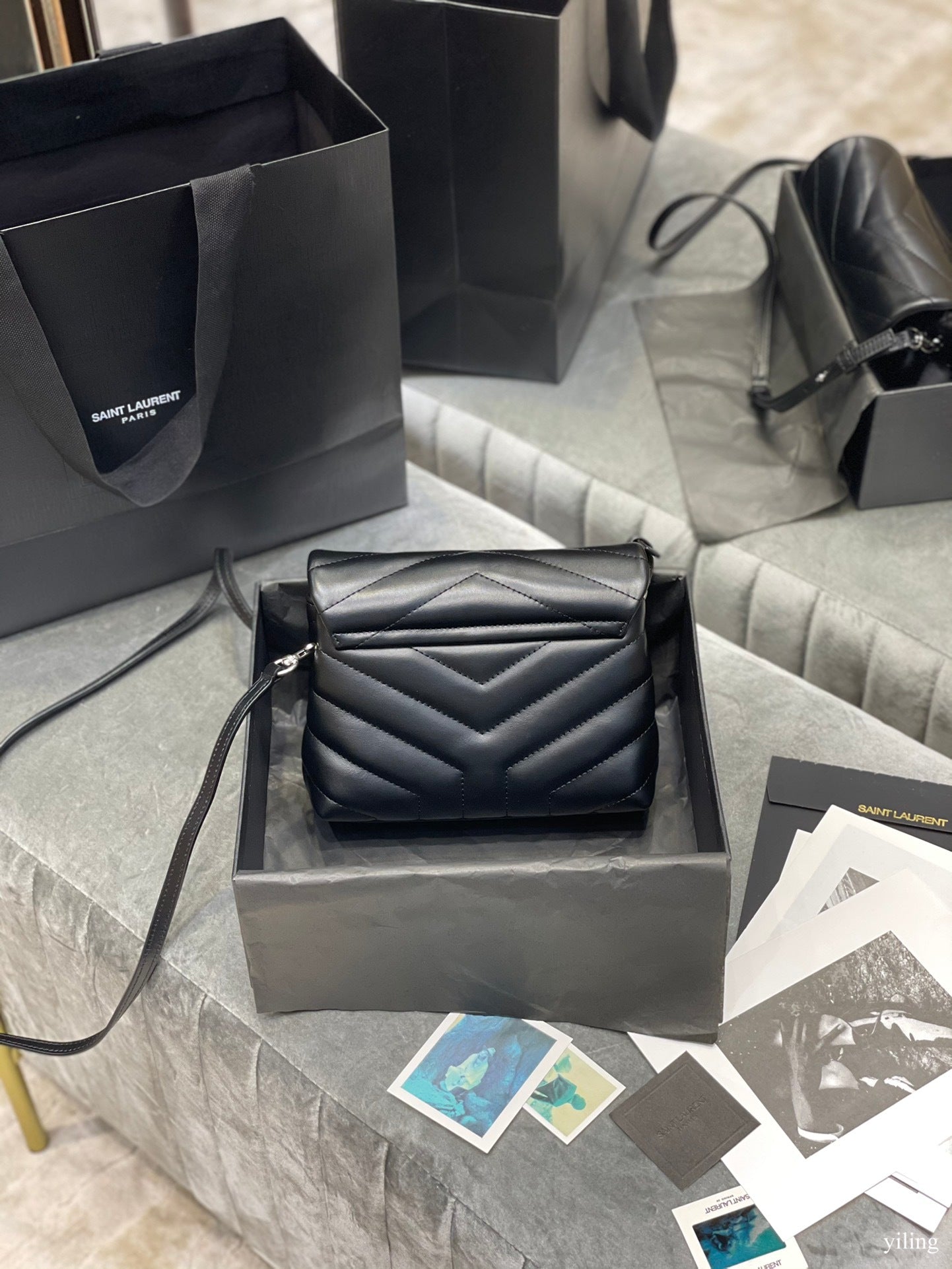 [TOP] Yves Saint Laurent YSL Loulou Toy Bag 20cm - Black w SHW