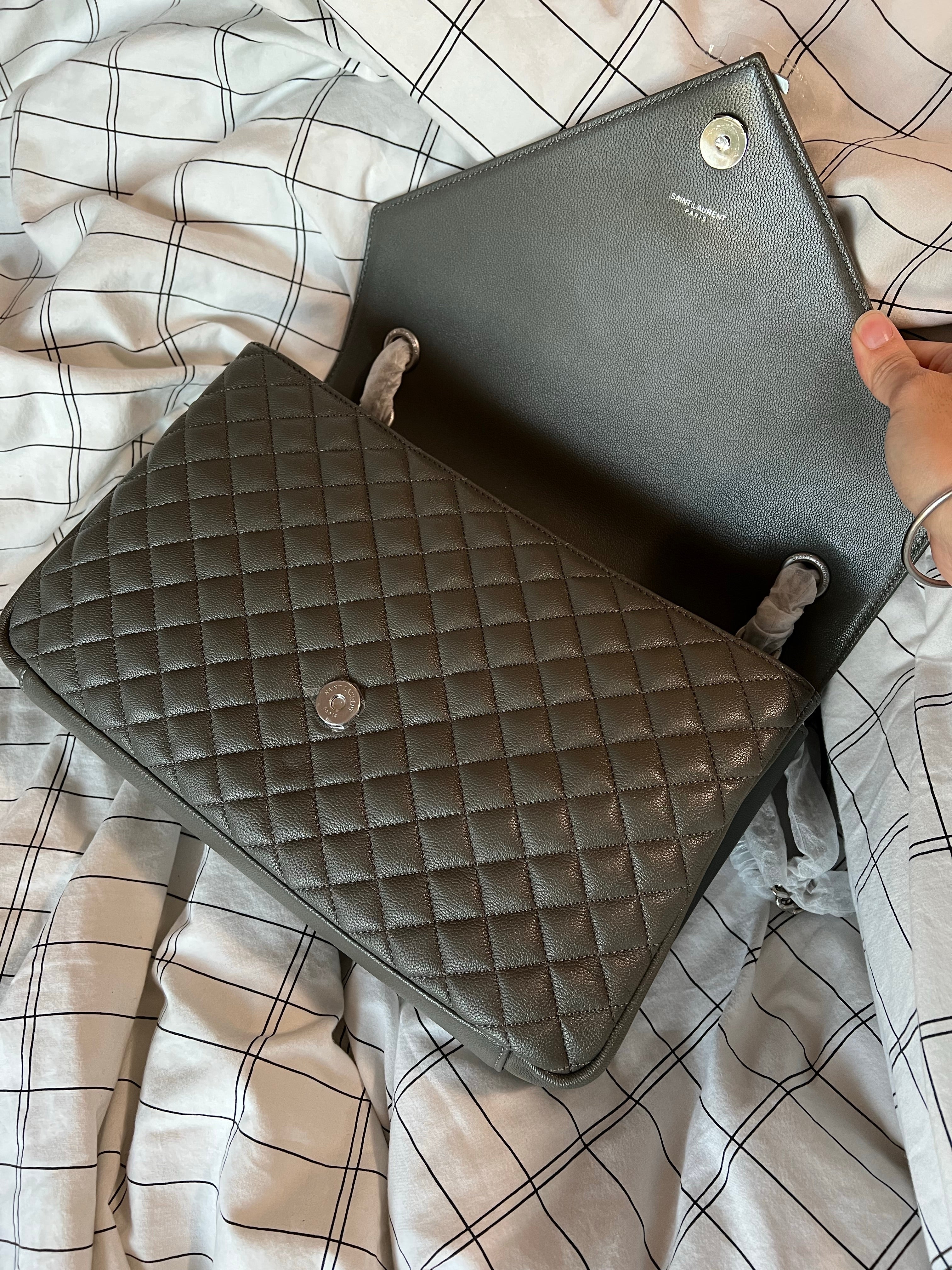 [TOP] Yves Saint Laurent YSL Envelope Medium Bag - Grey w SHW