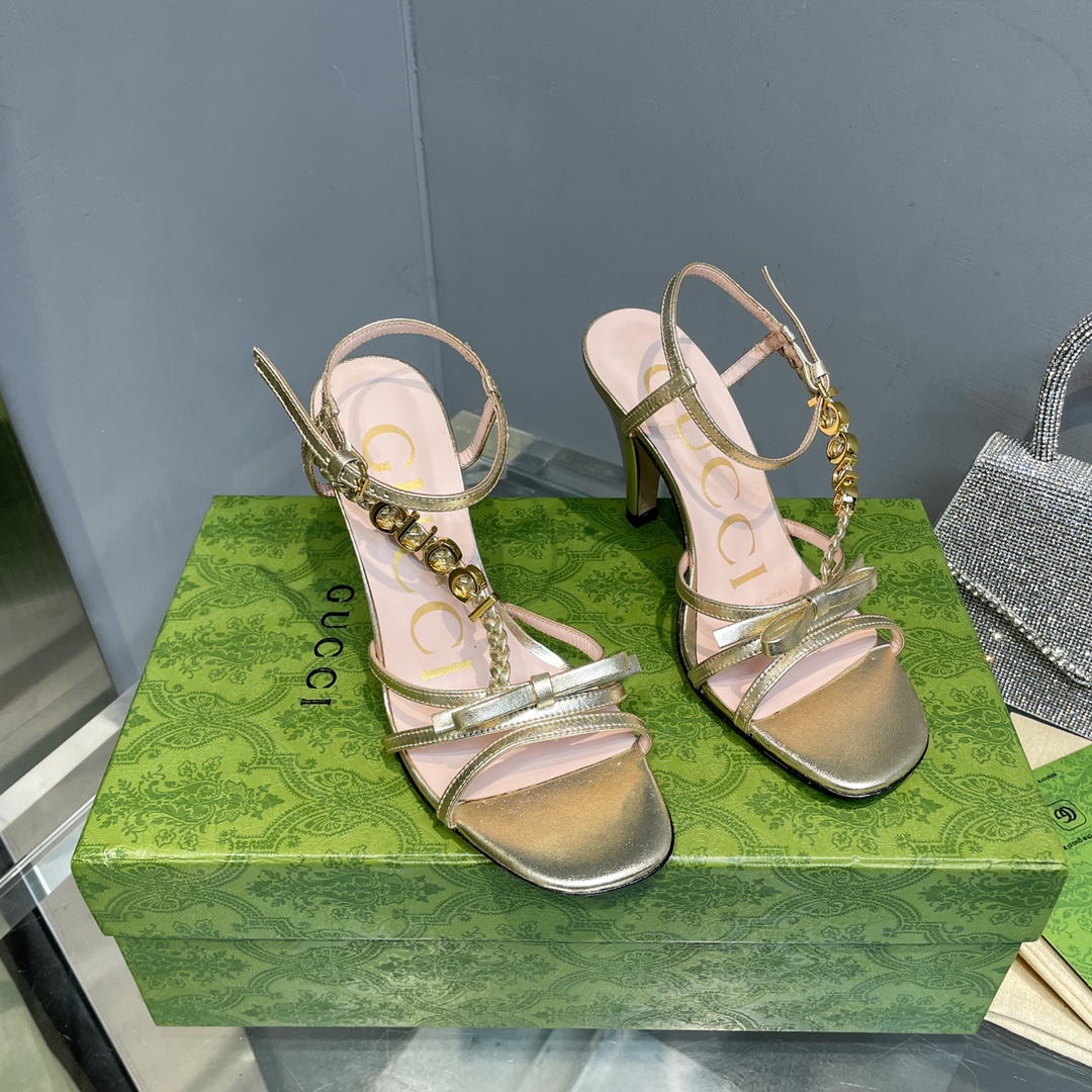 [TOP] GUCCI Woven Braid   Metal Buckle Sandals - Gold