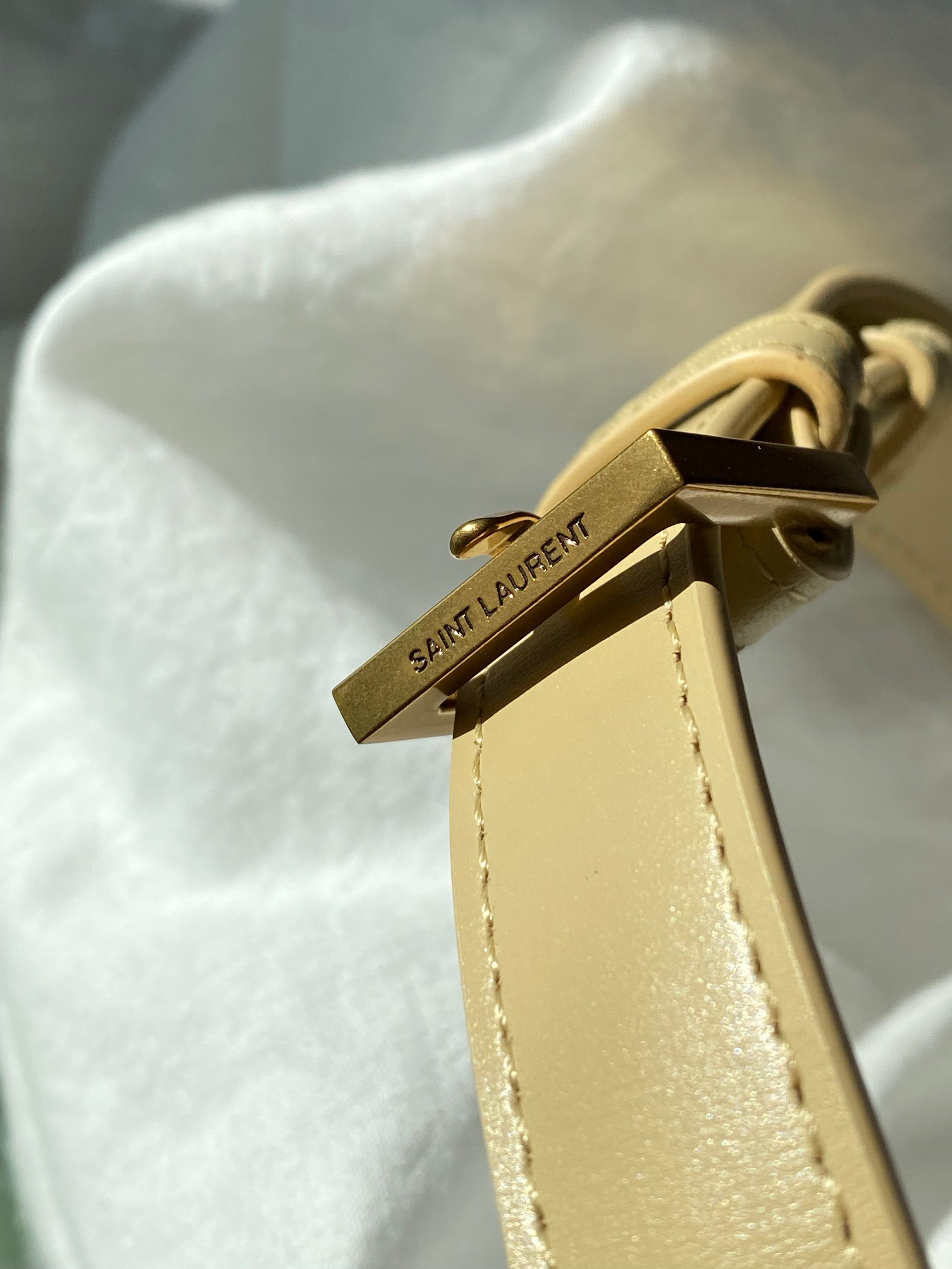 [TOP] Yves Saint Laurent YSL Solferino Medium Shoulder Bag - Beige