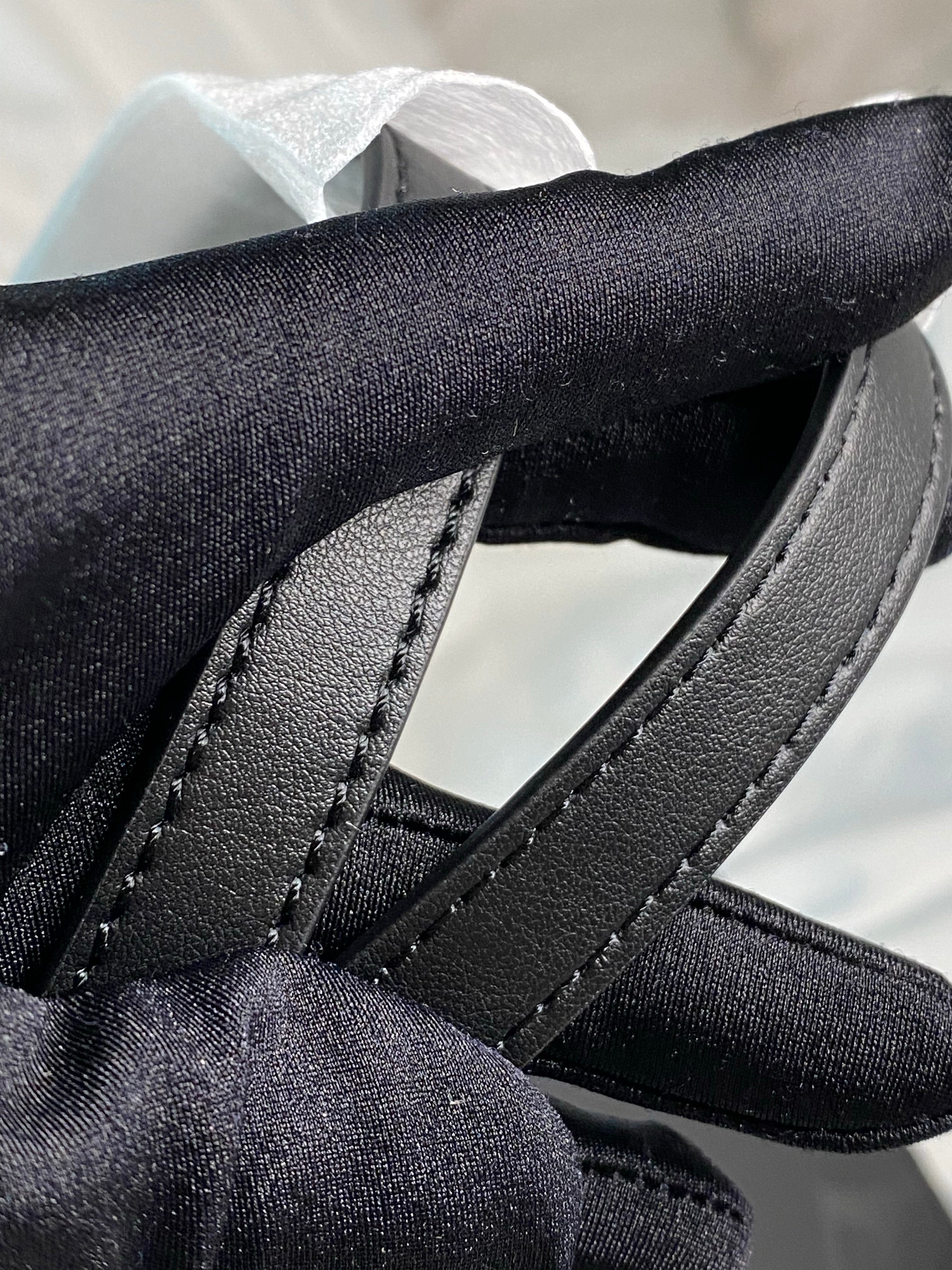 [TOP] Louis Vuitton LV £V On The Go Empreinte MM - Black