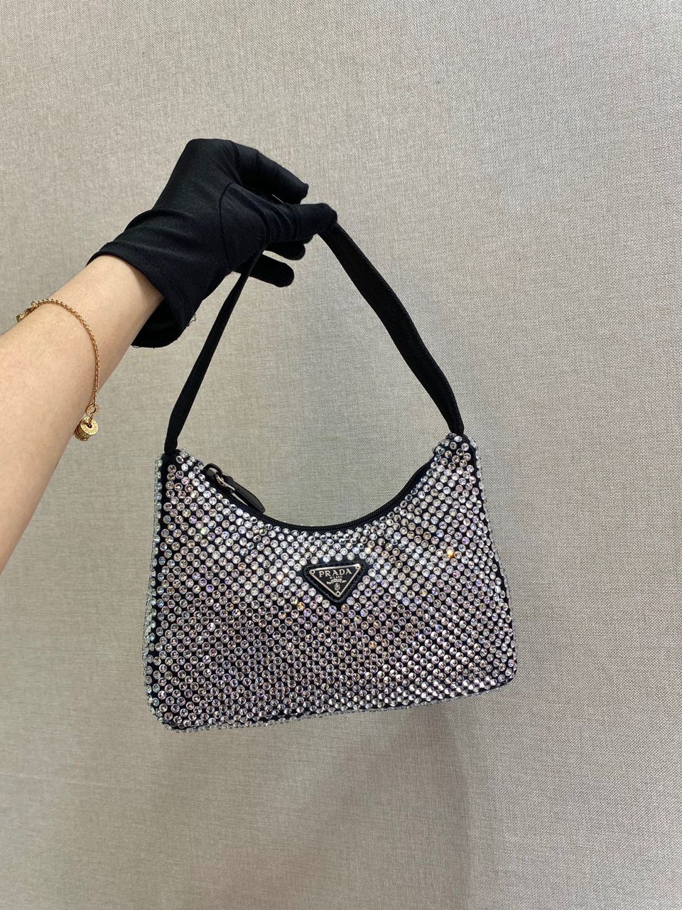 [TOP] PRADA Re-Edition 2000 Bag Bling Bling Hobo Bag  - Black