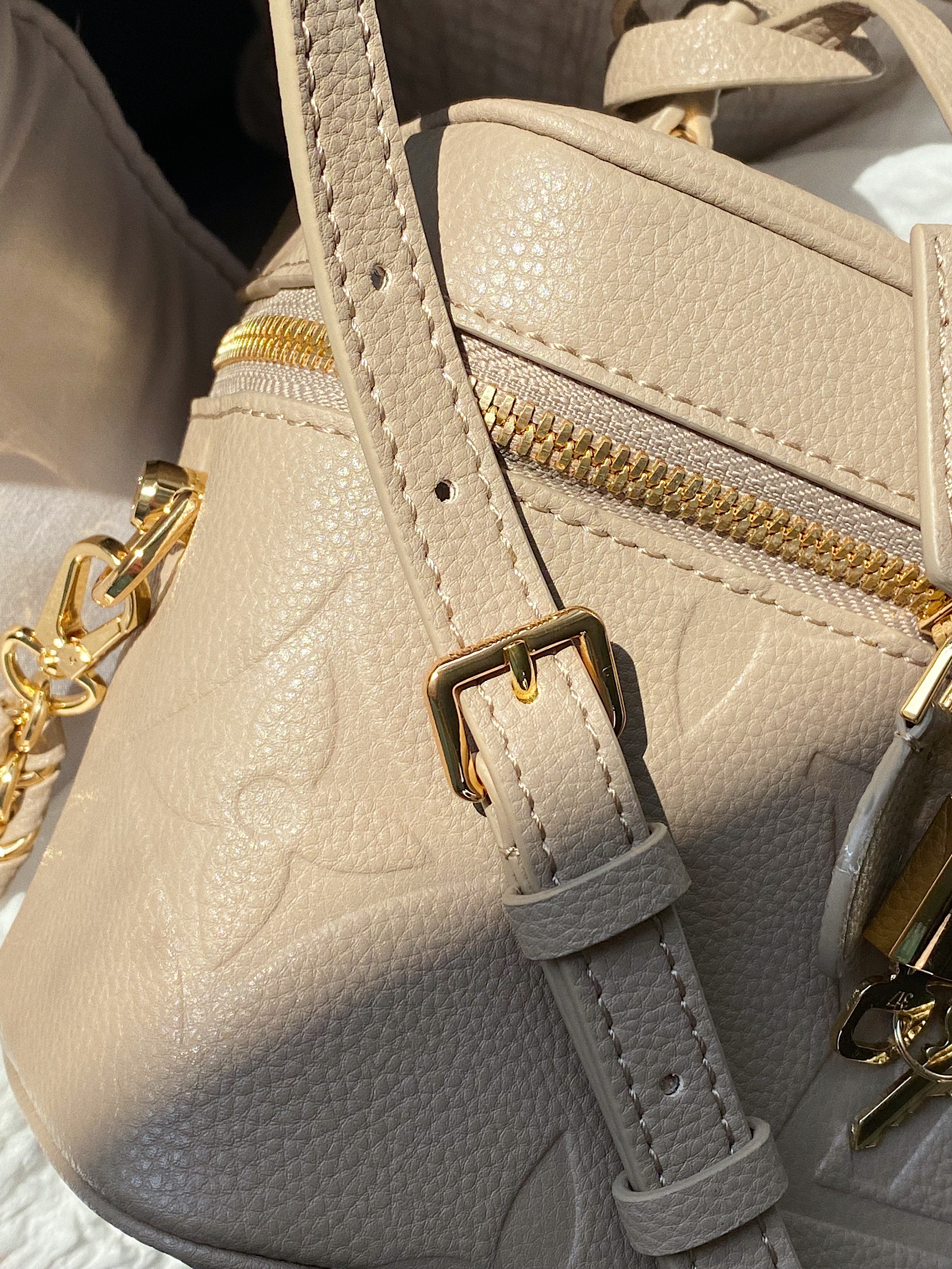 [TOP] Louis Vuitton LV Vanity Pm Bag Giant Monogram 19 x 13 x 11CM- Turtle Dove