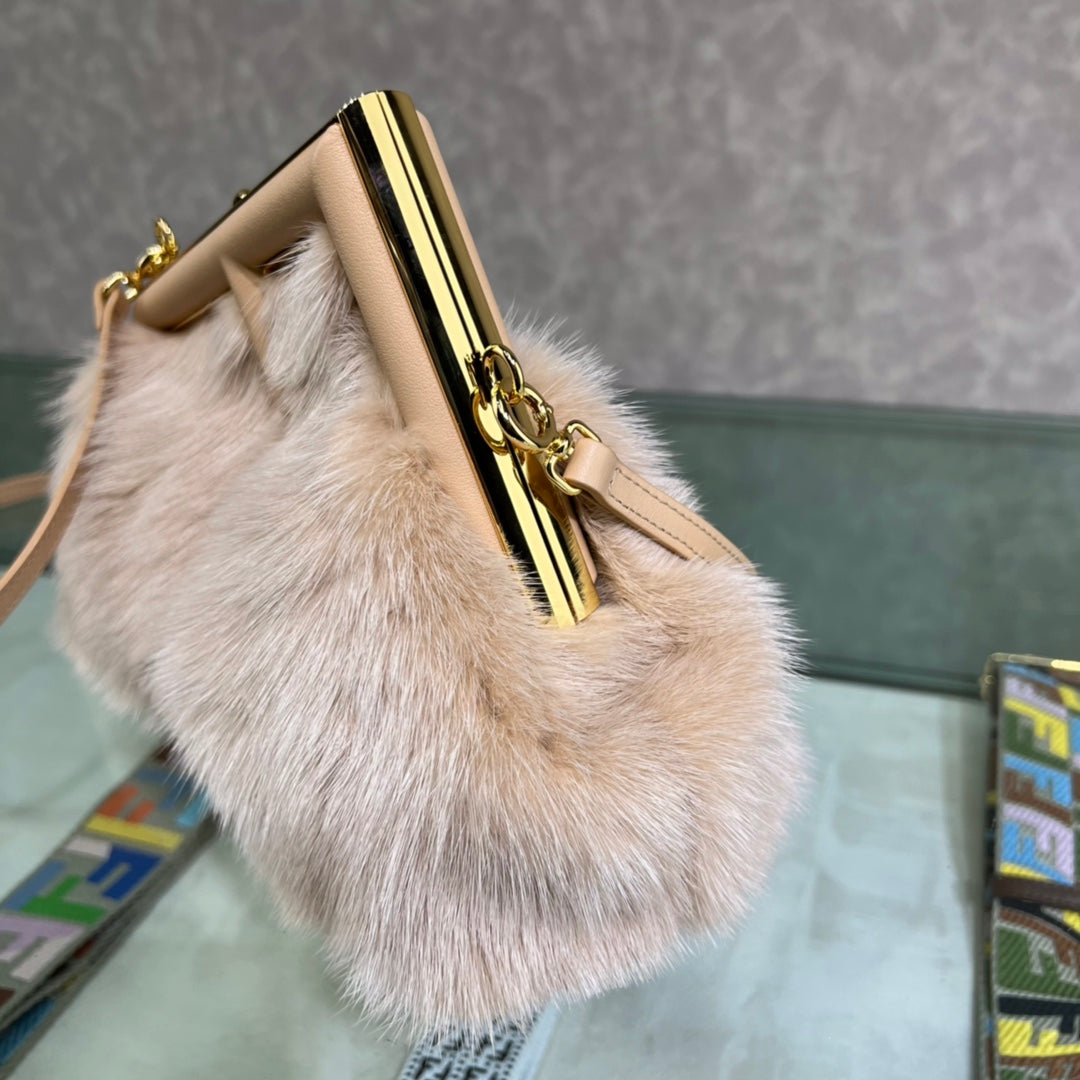 [TOP] FENDI Small First Mink Bag - Nude Pink