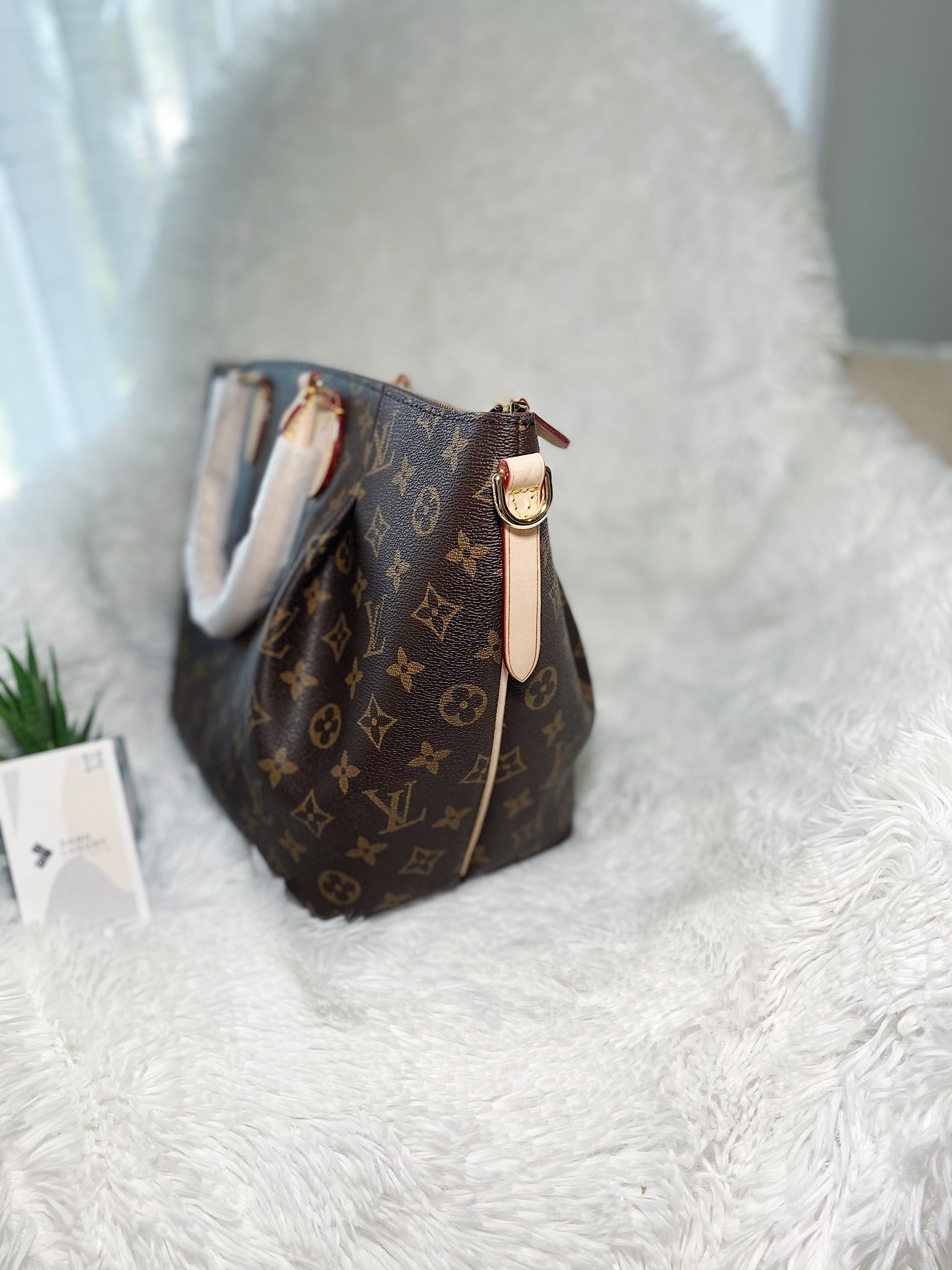 [TOP] Louis Vuitton LV  Monogram Canvas Turenne MM 29×16 ×31 cm