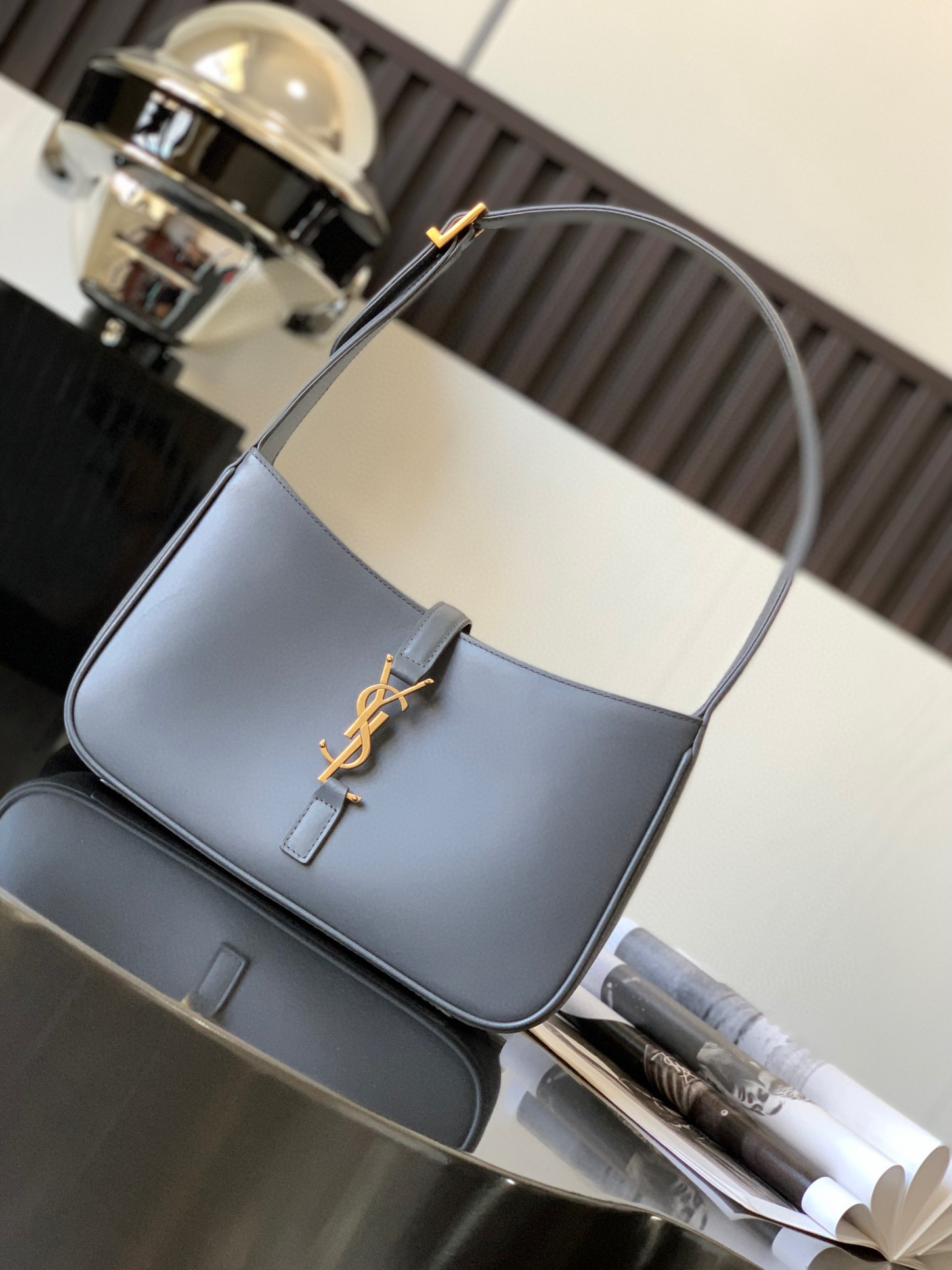 [TOP] Yves Saint Laurent YSL LE 5A7 Bag - Grey & GHW