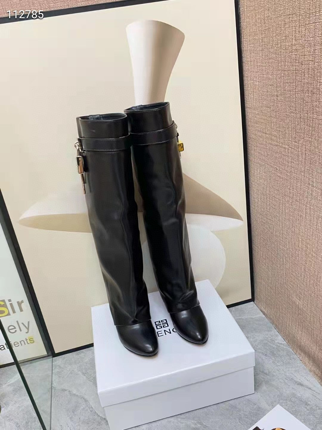 [TOP] GIVENCHY Shark Long Boots - Black