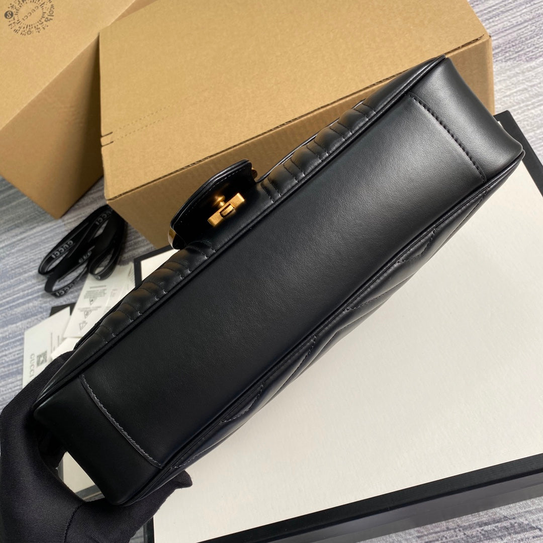 [TOP] GUCCI Marmont Bag Medium 31cm - Black & GHW