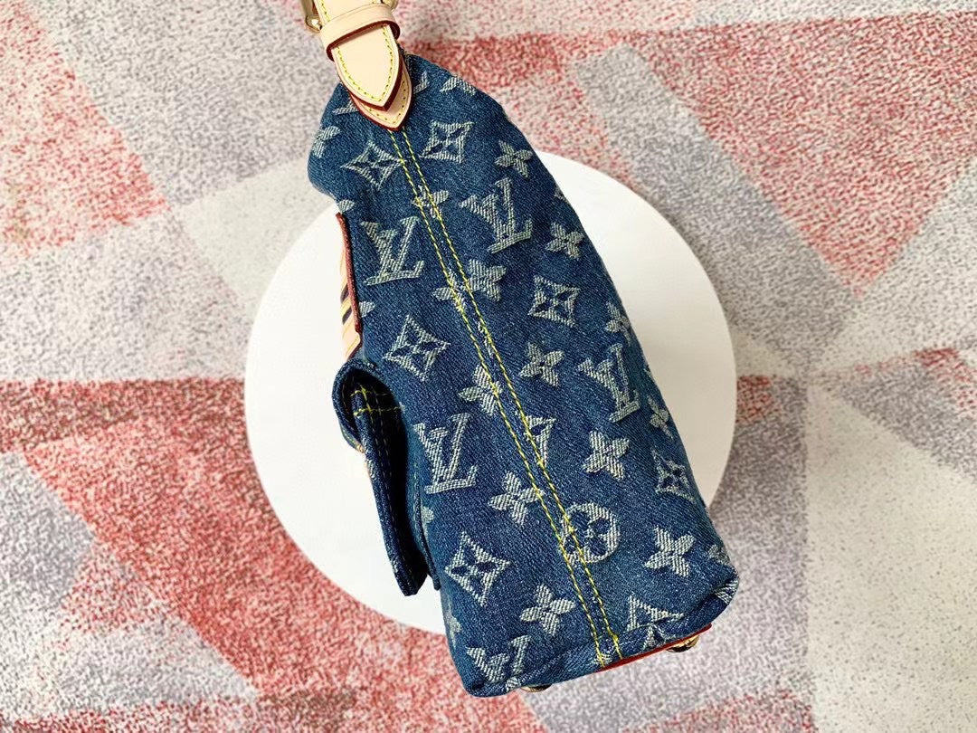 [TOP] Louis Vuitton LV L*V Baggy Denim PM 30-10-19cm-Blue