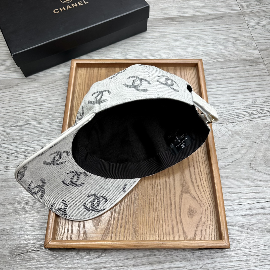 [TOP] CHANEL Baseball Cap - Gray