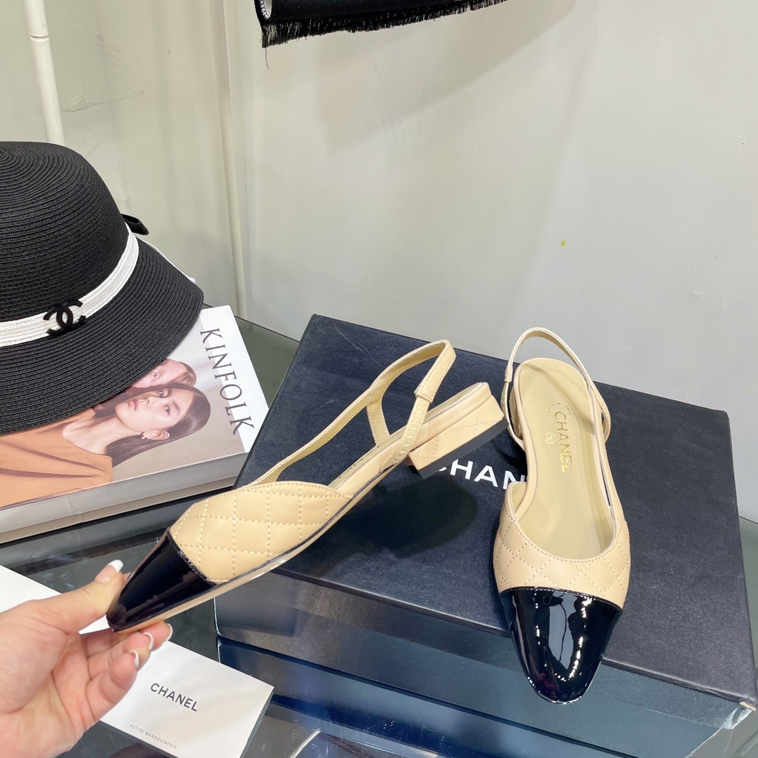 [TOP] CHANEL Two Tone Plaid Flats  - 4 Colours