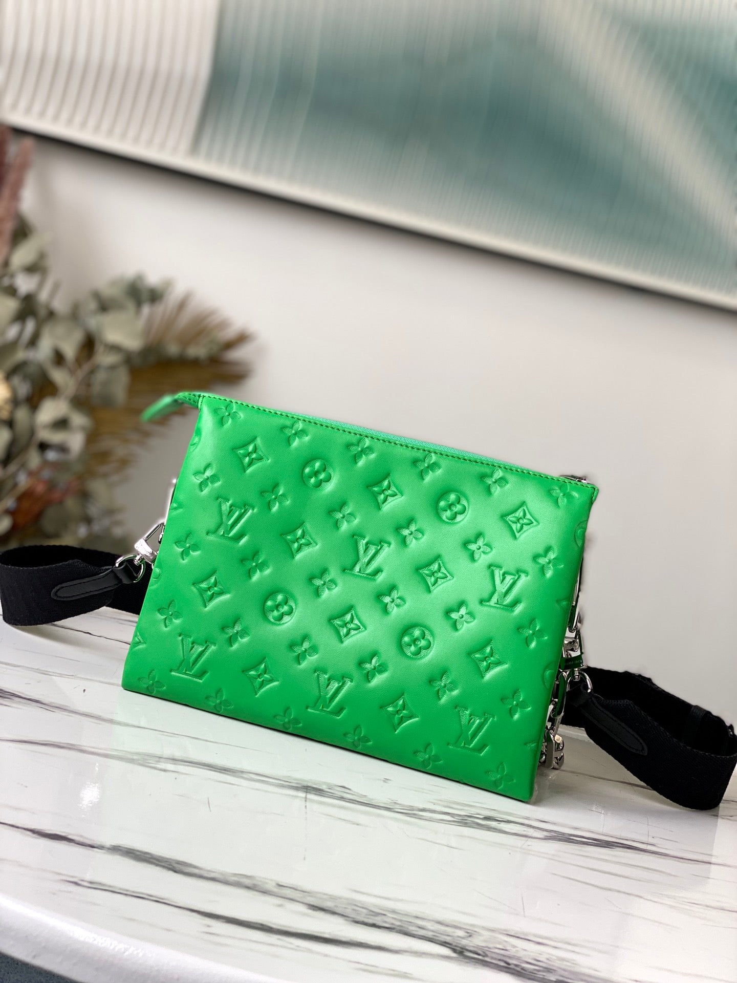 [TOP] Louis Vuitton LV £V Coussin PM Bag 26x20x12cm- Green