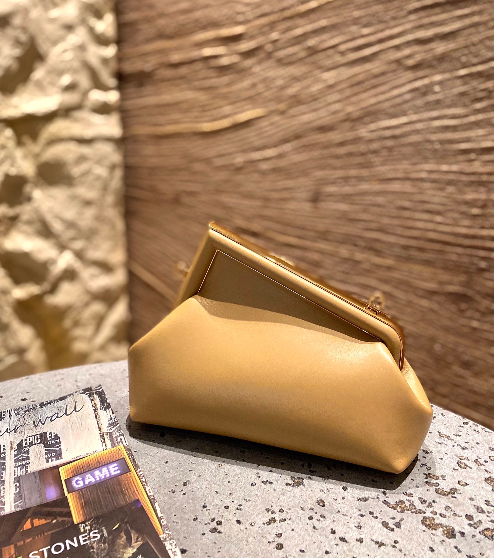 [TOP] FENDI  First Small Bag - Light Brown