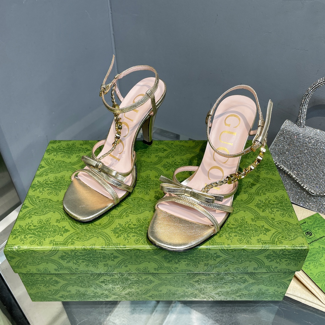 [TOP] GUCCI Woven Braid   Metal Buckle Sandals - Gold