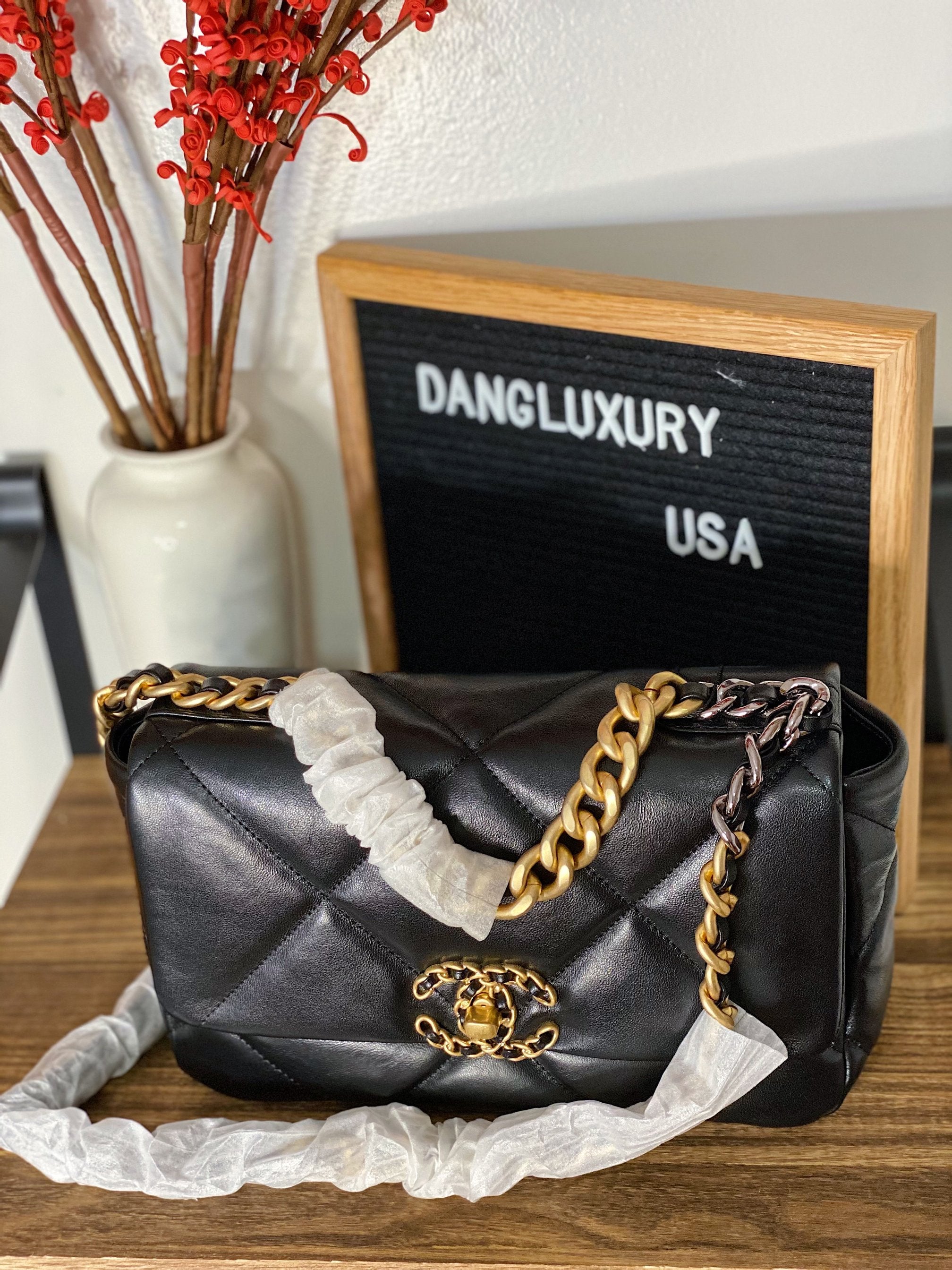 [TOP] CHANEL 19 Bag Lambskin 26cm/36cm - Black