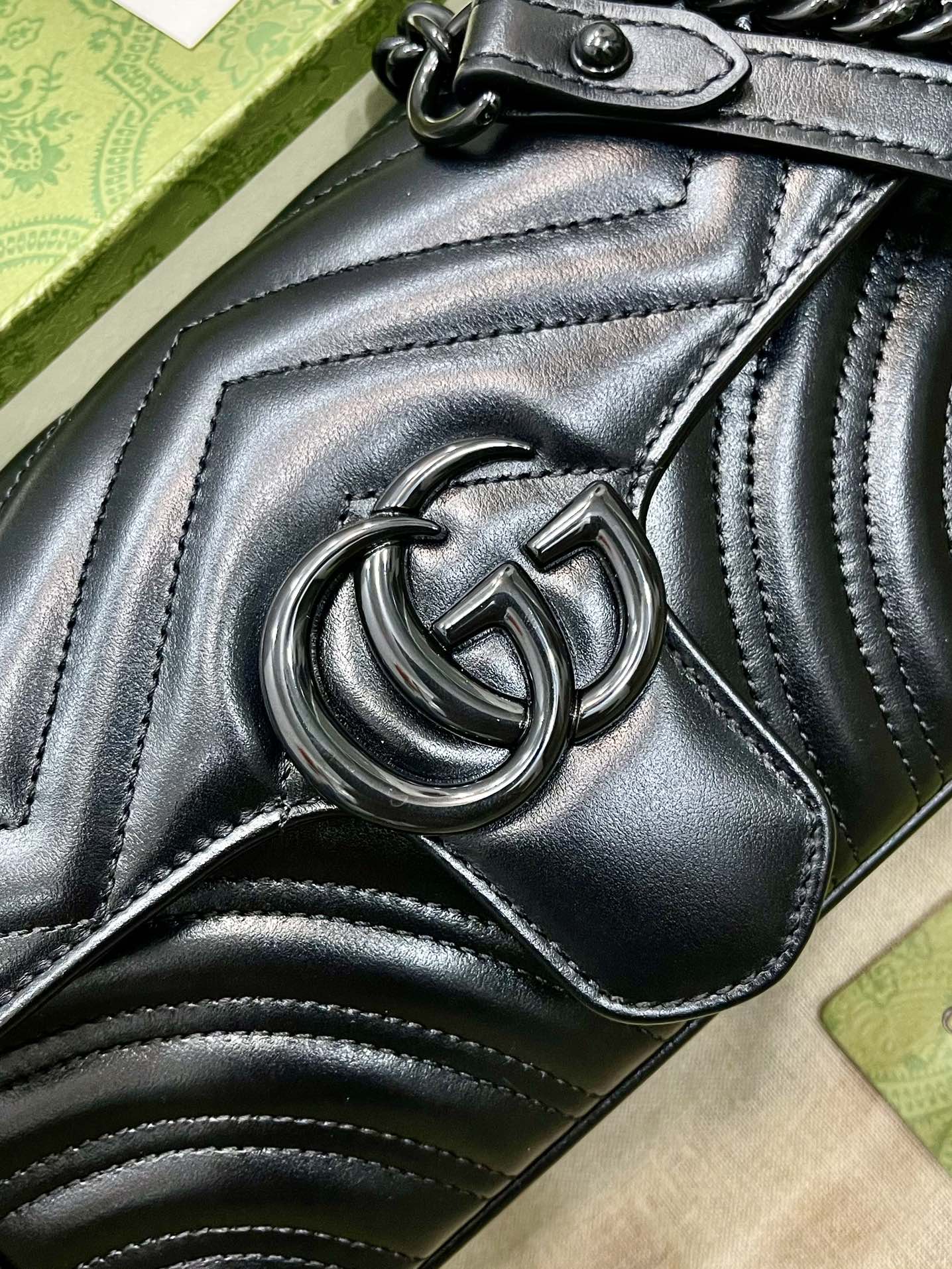 [TOP] GUCCI Gu€€i Marmont Matelasse Bag Mini 22cm - All Black