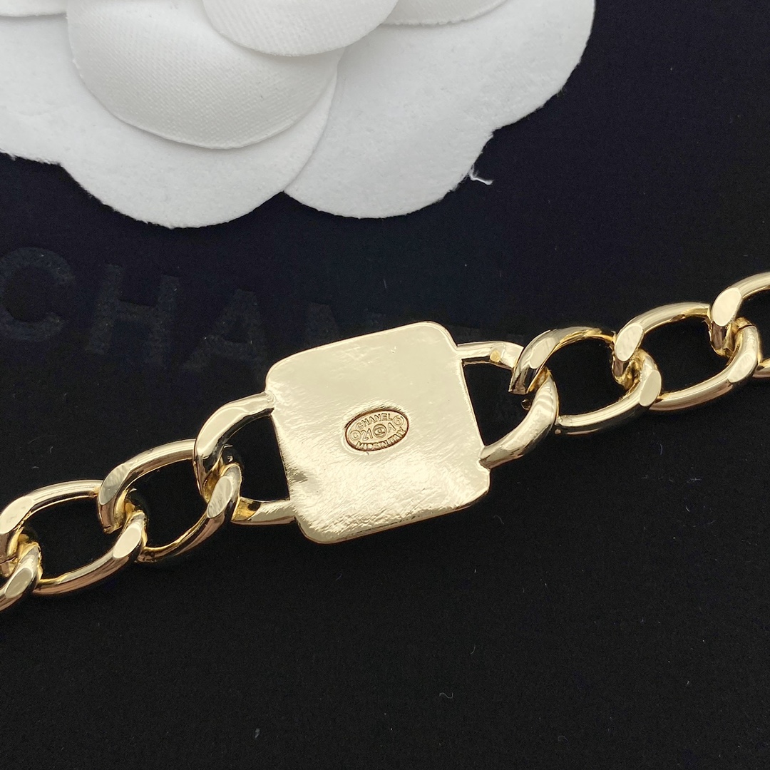 [TOP] CHANEL Choker Necklace Bracelet Set